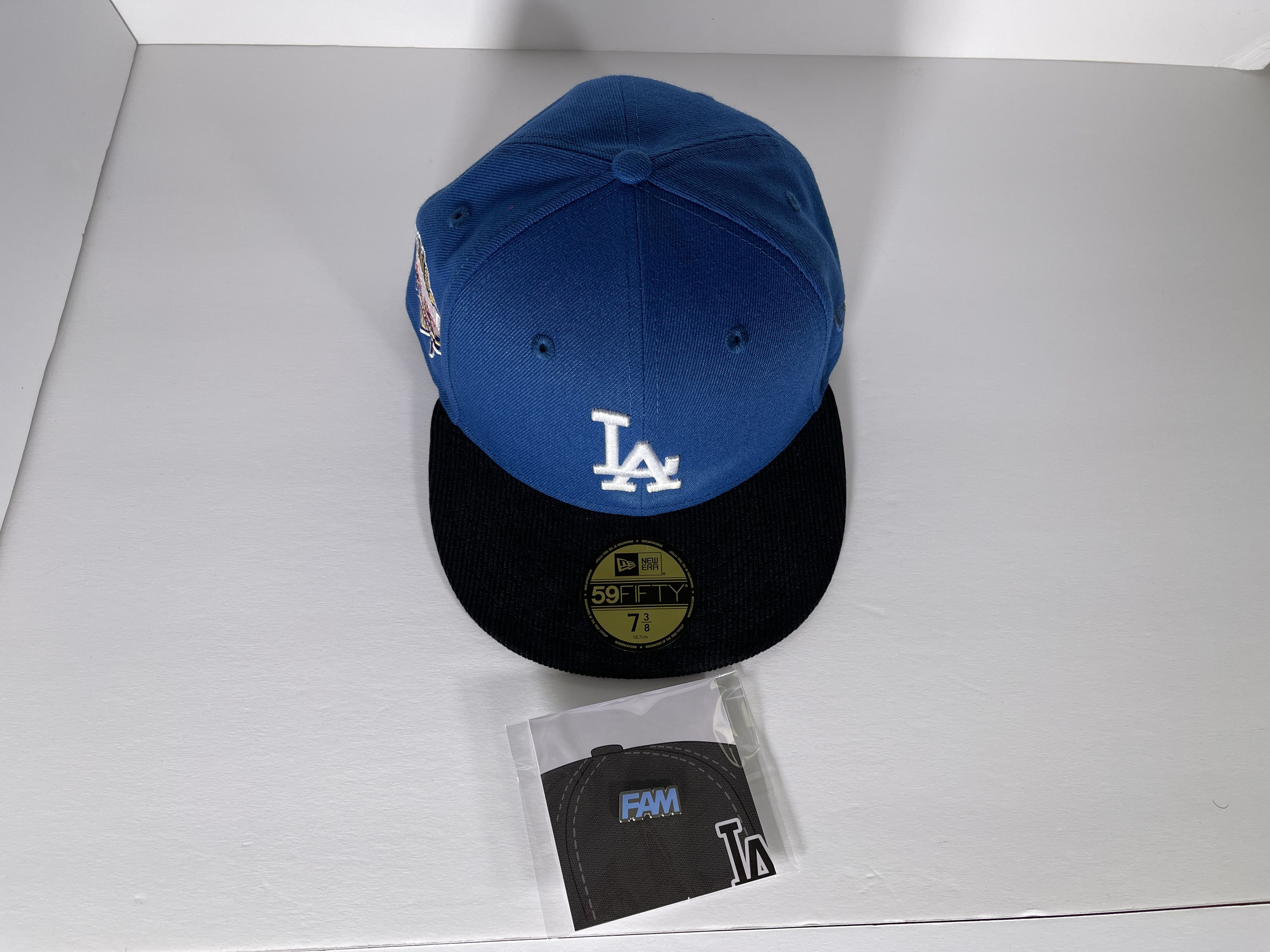 MLB 7 3/8 Corduroy Los Angeles LA Dodgers Blue Pink Two 2 Tone Size ONE SIZE - 3 Thumbnail