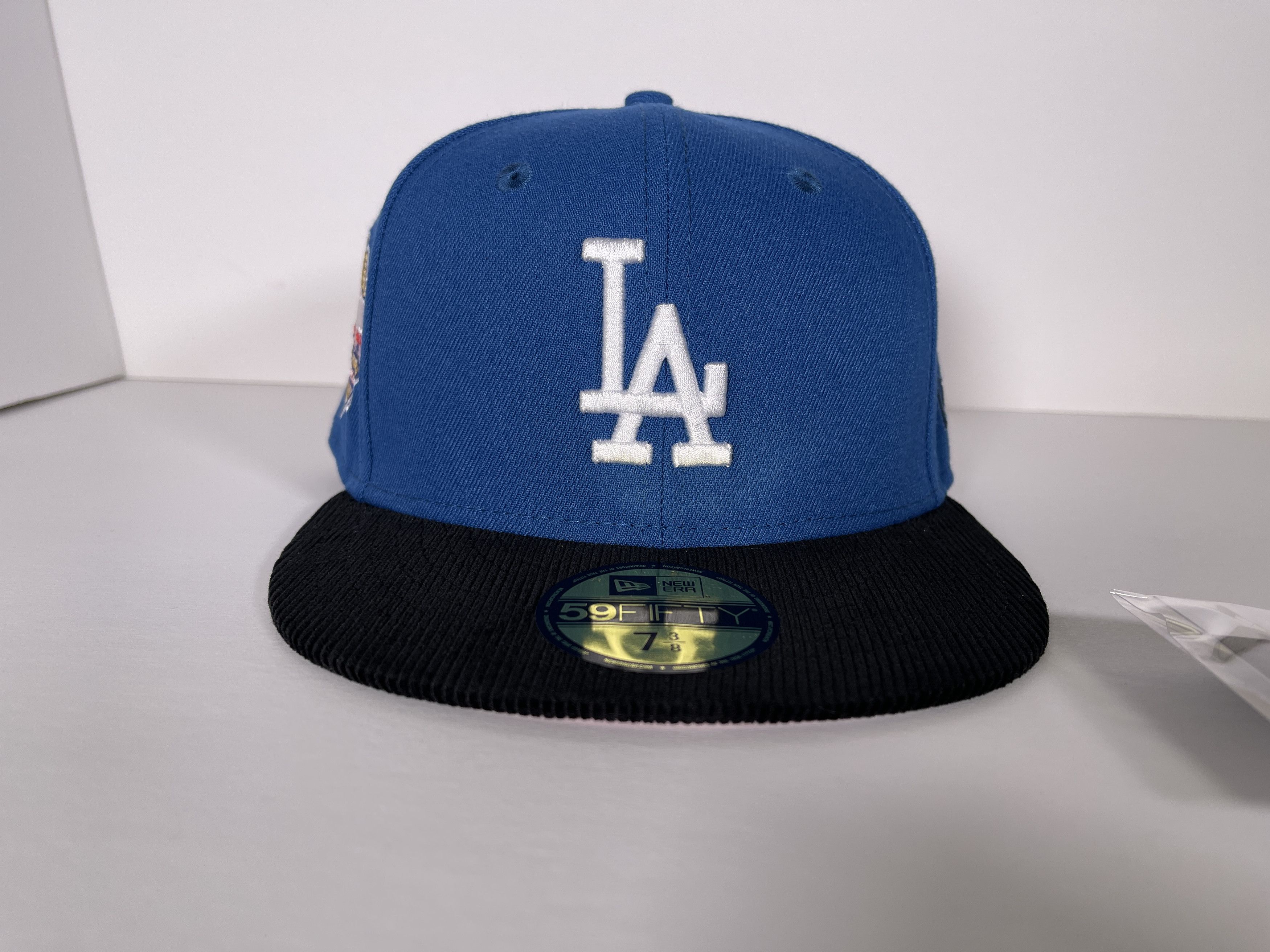 MLB 7 3/8 Corduroy Los Angeles LA Dodgers Blue Pink Two 2 Tone Size ONE SIZE - 1 Thumbnail