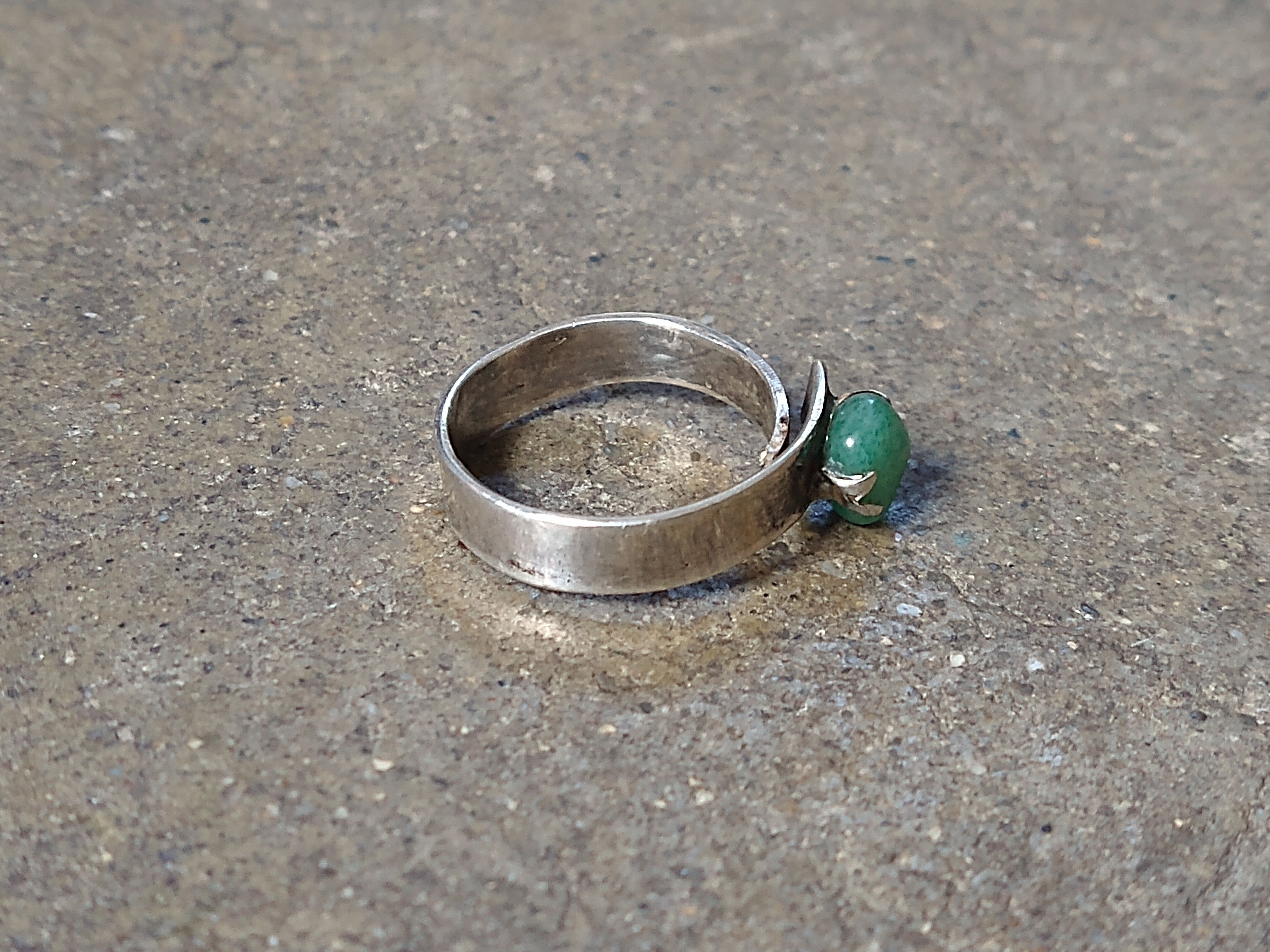 Jewelry × Vintage Vintage Sterling Silver Ring 7 Green Aventurine Modern Size ONE SIZE - 3 Thumbnail