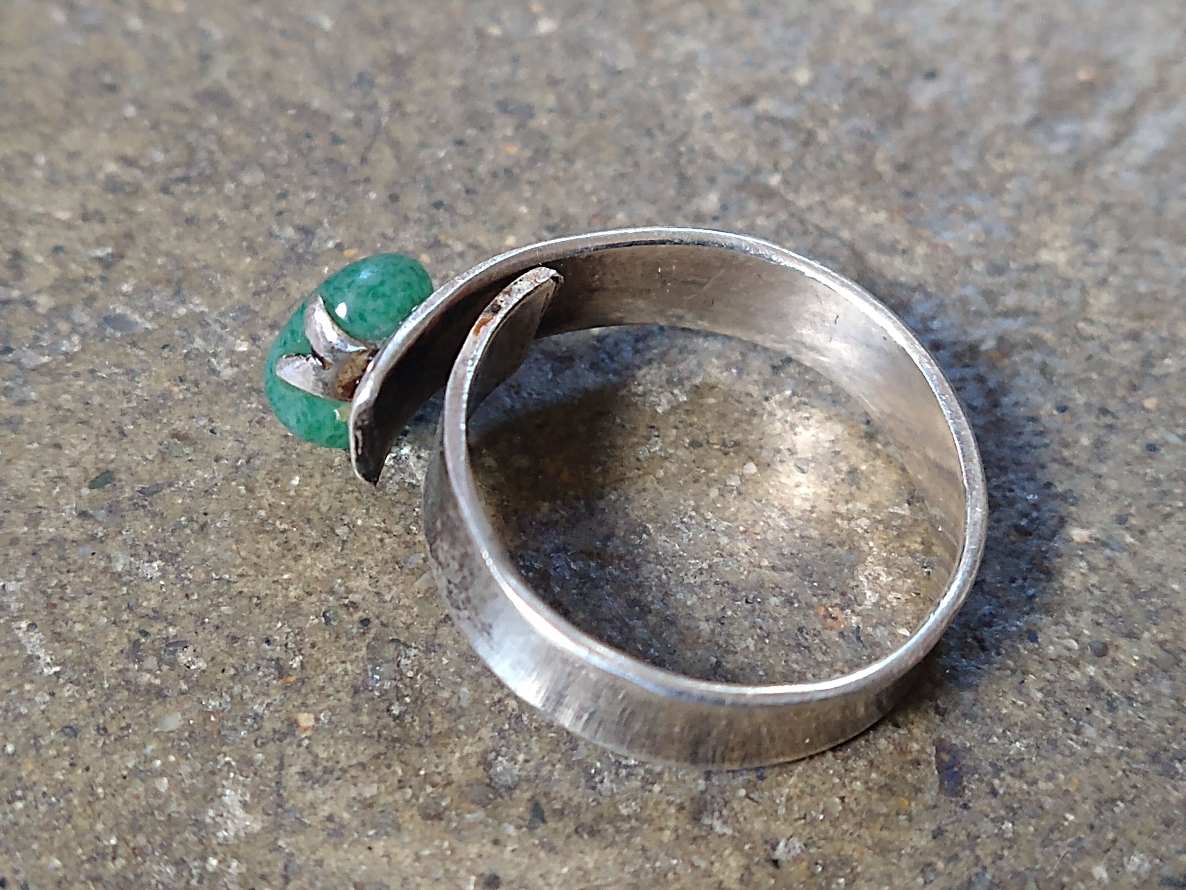Jewelry × Vintage Vintage Sterling Silver Ring 7 Green Aventurine Modern Size ONE SIZE - 7 Thumbnail