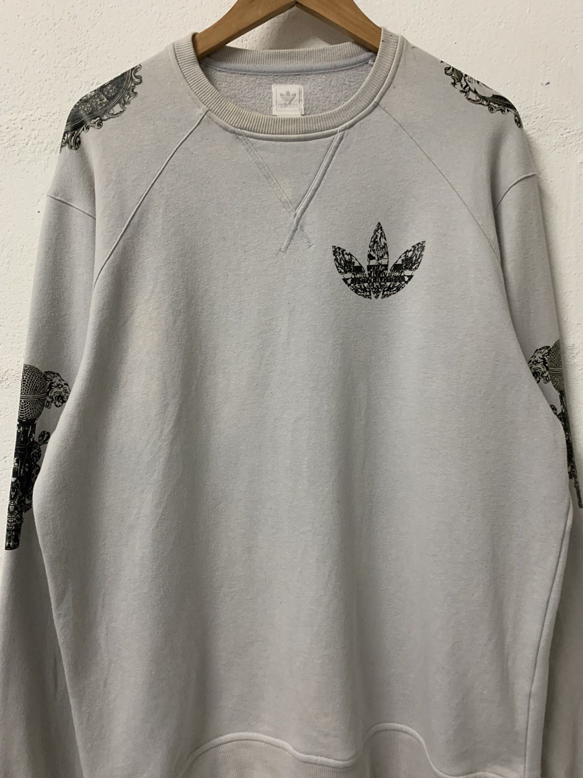 Adidas × Vintage Rare Design Adidas Sweatshirt Size US L / EU 52-54 / 3 - 2 Thumbnail