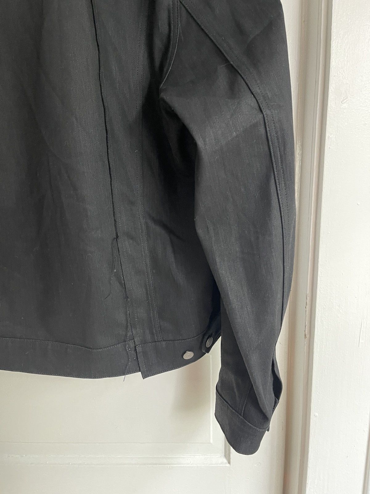 Maison Margiela Reconstructed Jean Jacket S30AM0533 in Nero Size US L / EU 52-54 / 3 - 5 Thumbnail