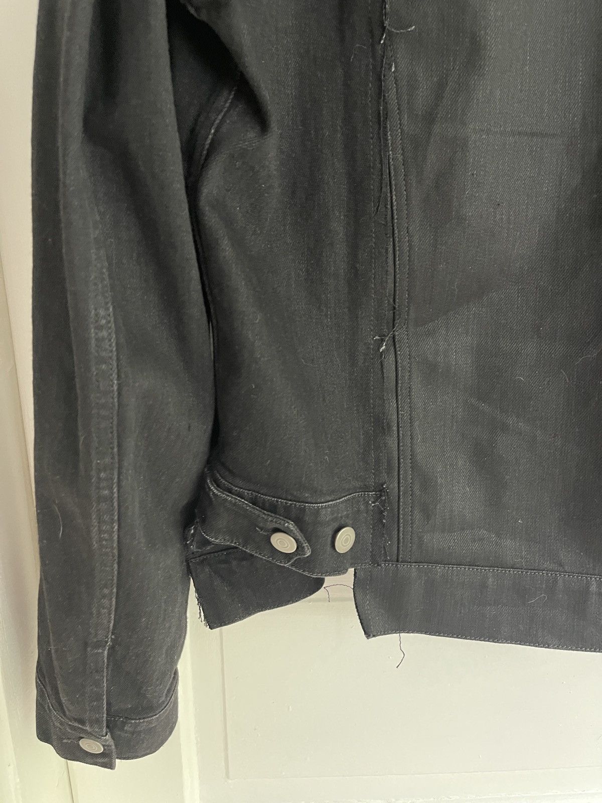 Maison Margiela Reconstructed Jean Jacket S30AM0533 in Nero Size US L / EU 52-54 / 3 - 4 Thumbnail