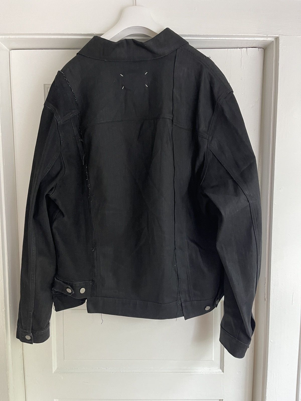 Maison Margiela Reconstructed Jean Jacket S30AM0533 in Nero Size US L / EU 52-54 / 3 - 2 Thumbnail