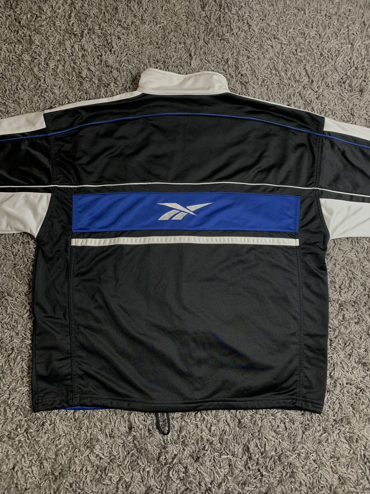 Reebok Reebok Vintage StreetWear SportWear Big Logo Size US L / EU 52-54 / 3 - 1 Thumbnail