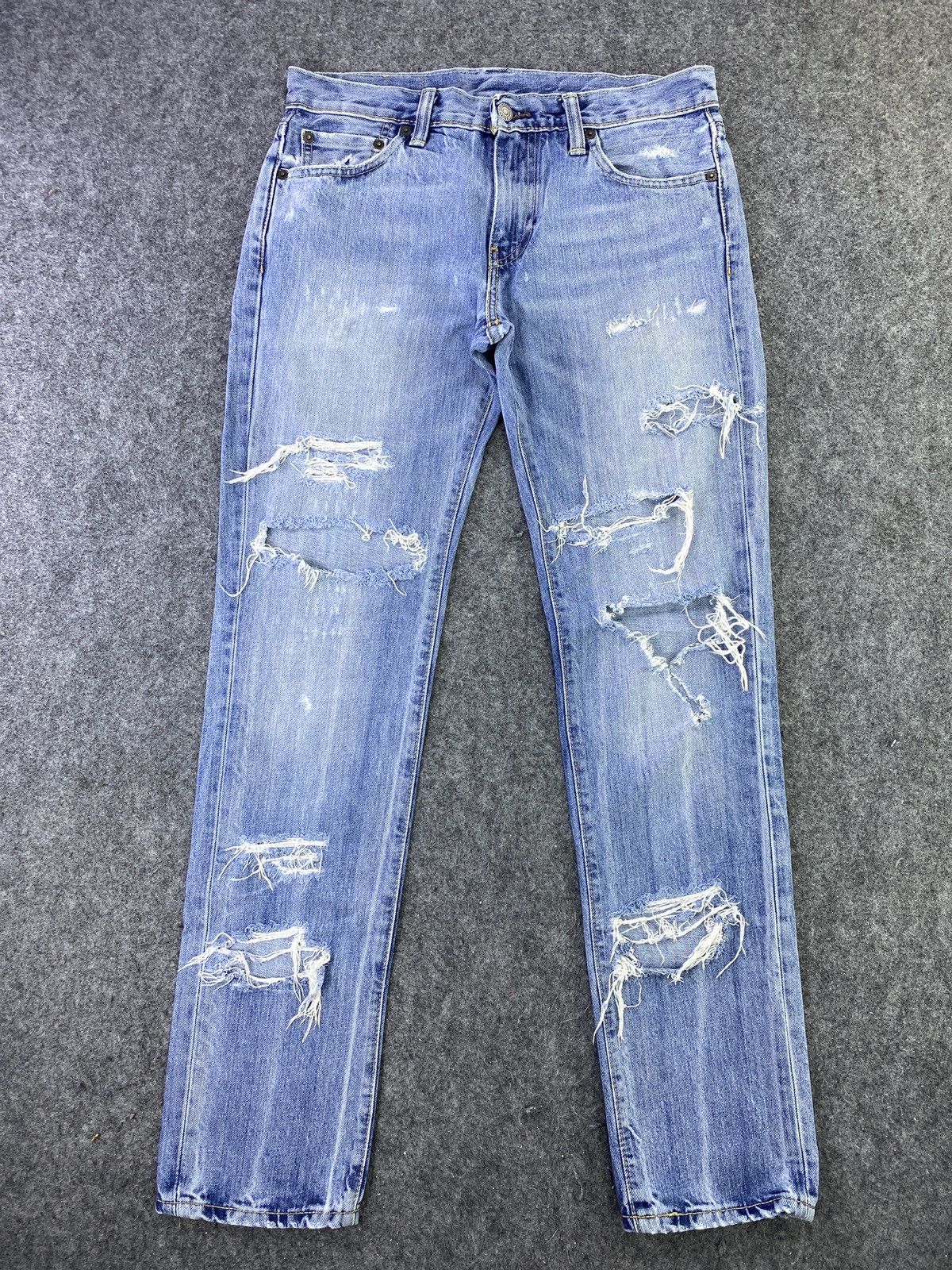 Levi's VINTAGE LEVI'S 511 DISTRESS BLUE WASH JEANS - J676 Size US 32 / EU 48 - 1 Thumbnail