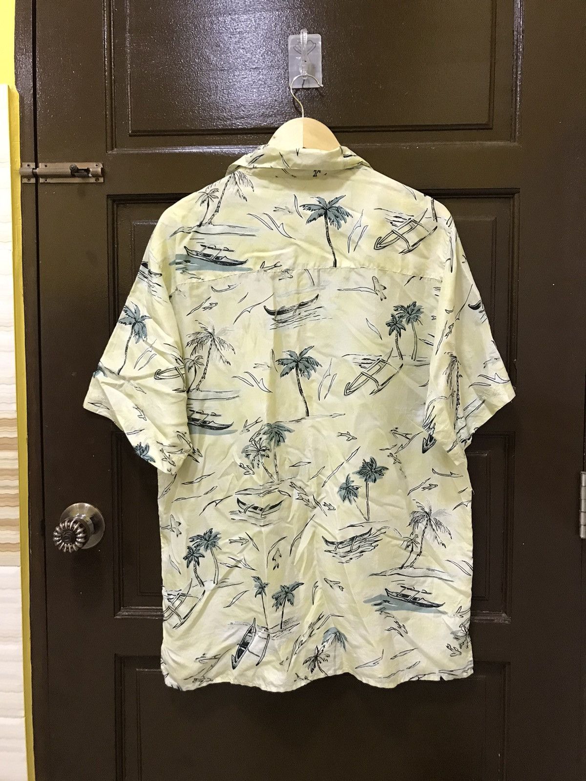 Vintage Silk Trader Hawaii Shirt By Sunrise ent USA Size US L / EU 52-54 / 3 - 2 Thumbnail