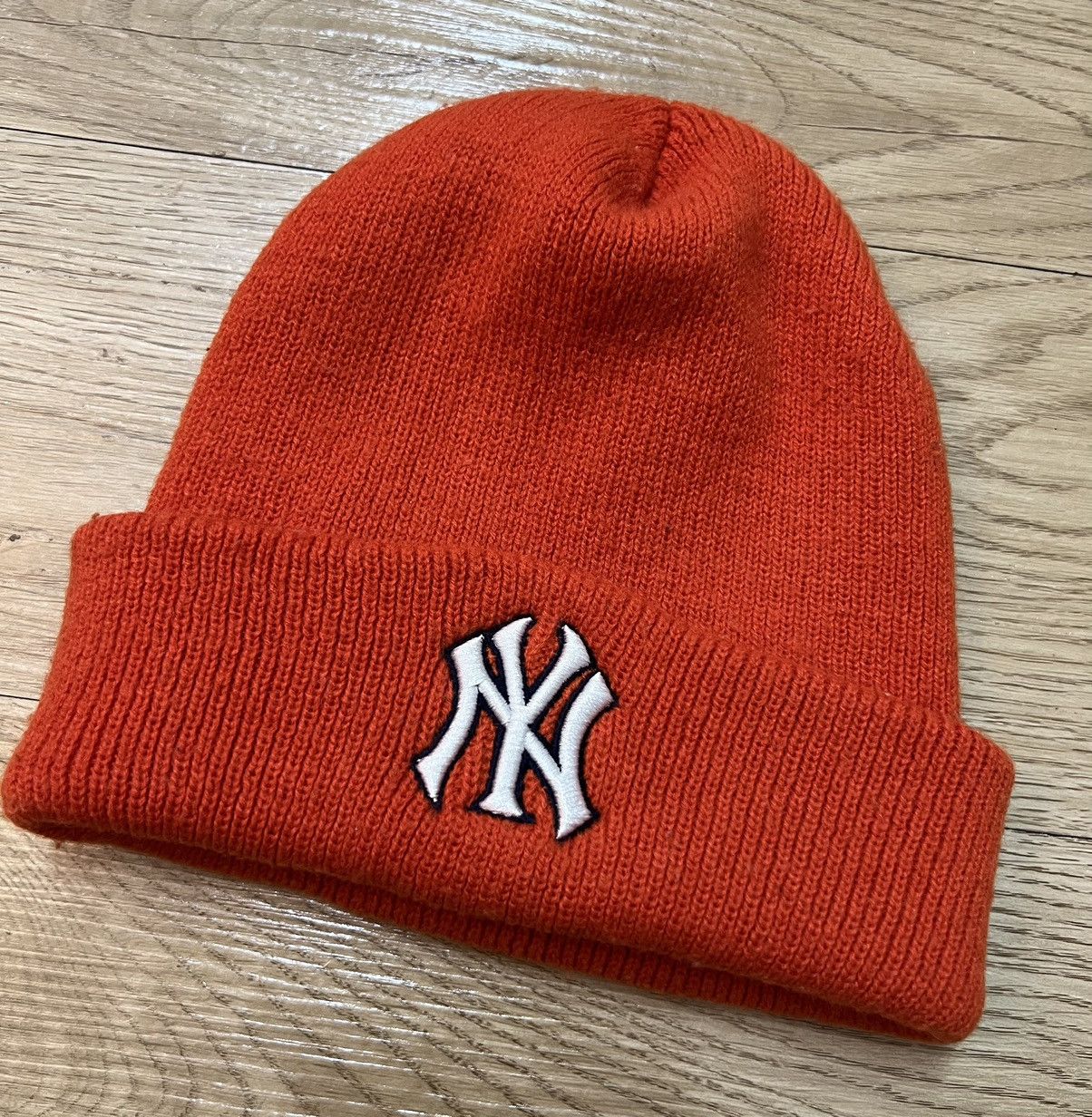 MLB × New York Yankees 2002 MLB NY Yankees Beanie Size ONE SIZE - 2 Thumbnail