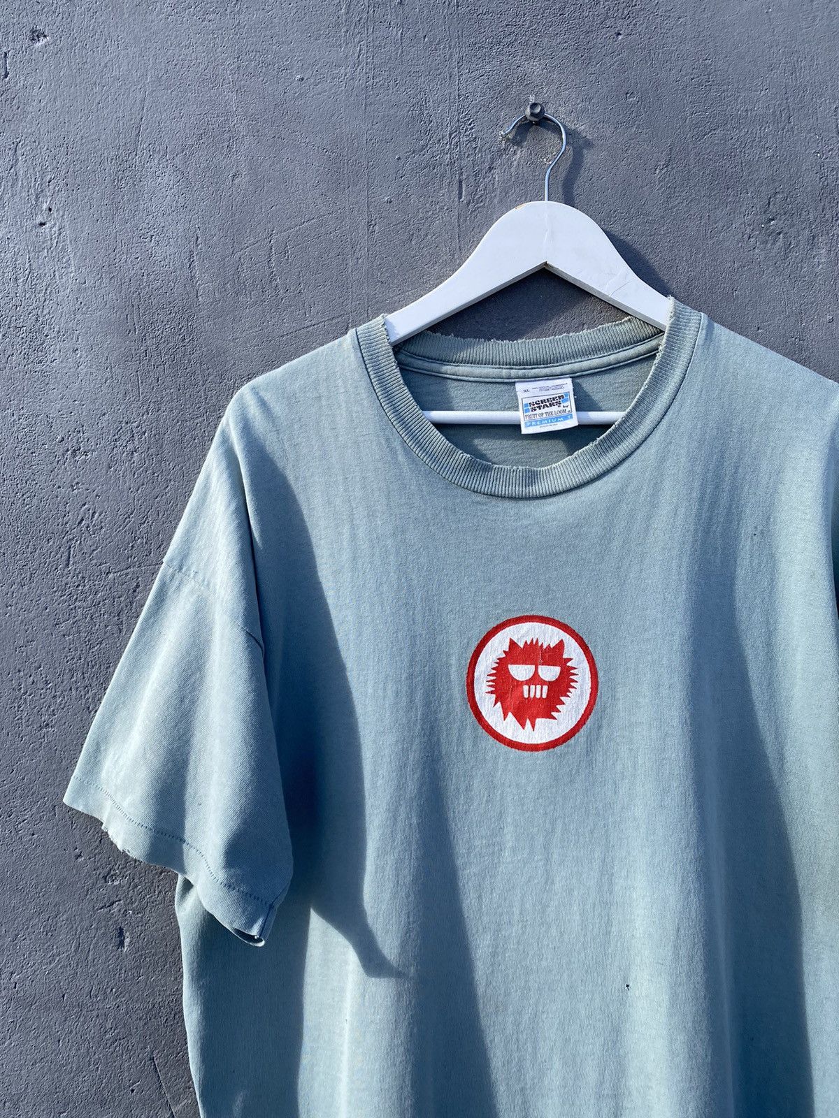 Band Tees × Vintage Vintage 1994 CLAWS BOYS CLAWS Punk Rock Distressed Band Tee Size US XL / EU 56 / 4 - 1 Thumbnail
