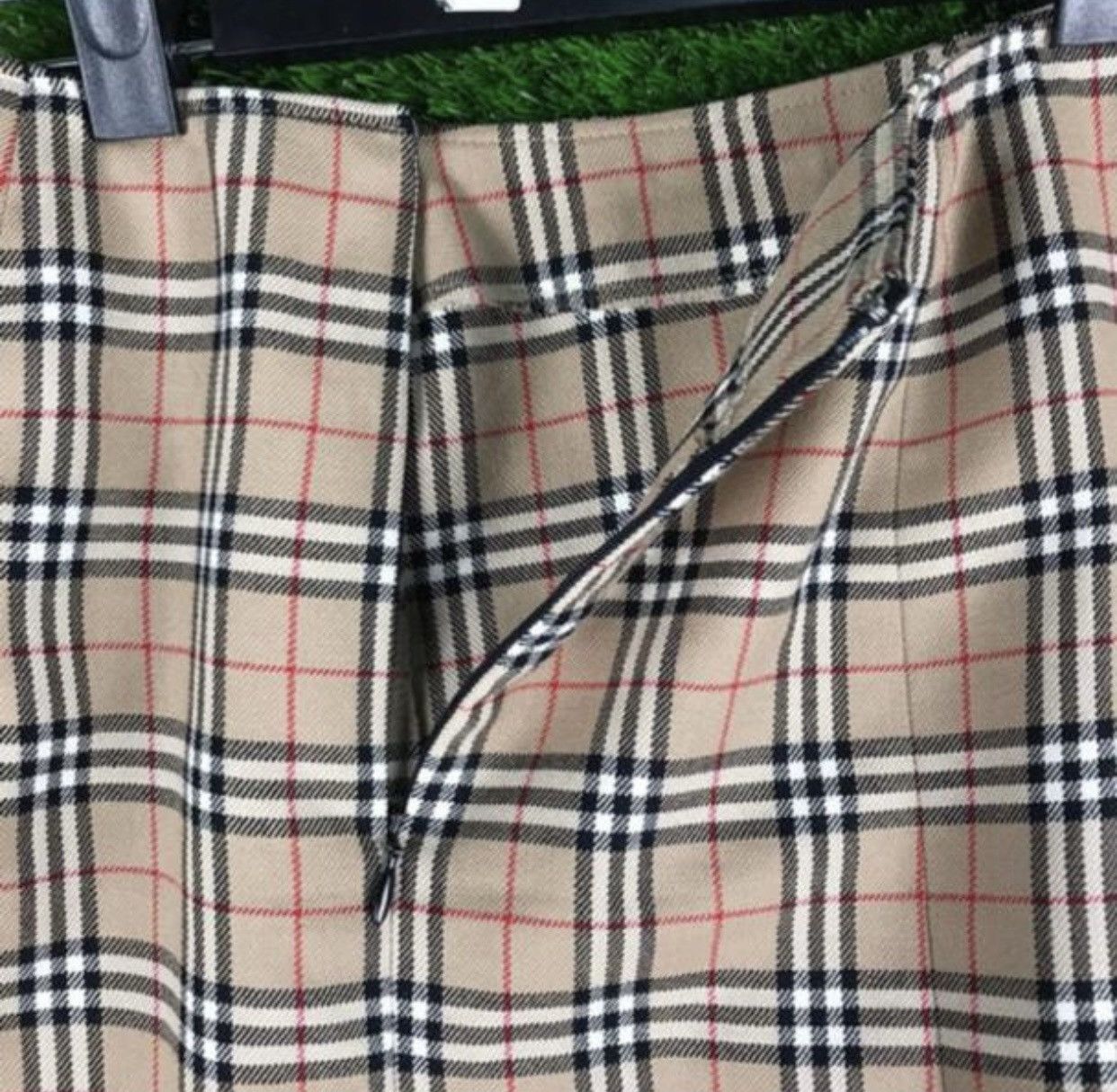 Burberry Vintage Burberry’s Blue Label Mini Skirt Size 26" / US 2 / IT 38 - 4 Thumbnail