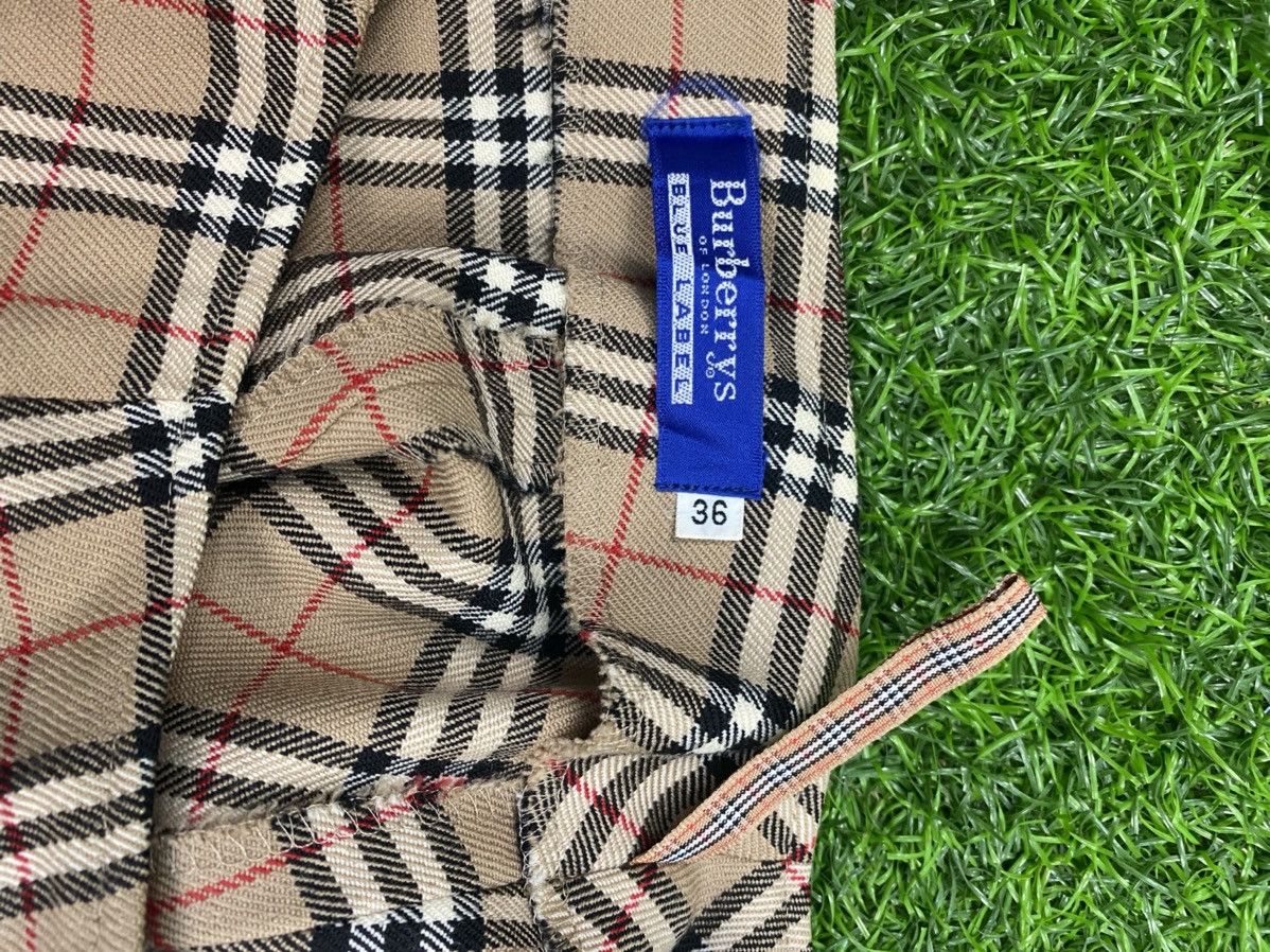 Burberry Vintage Burberry’s Blue Label Mini Skirt Size 26" / US 2 / IT 38 - 6 Thumbnail