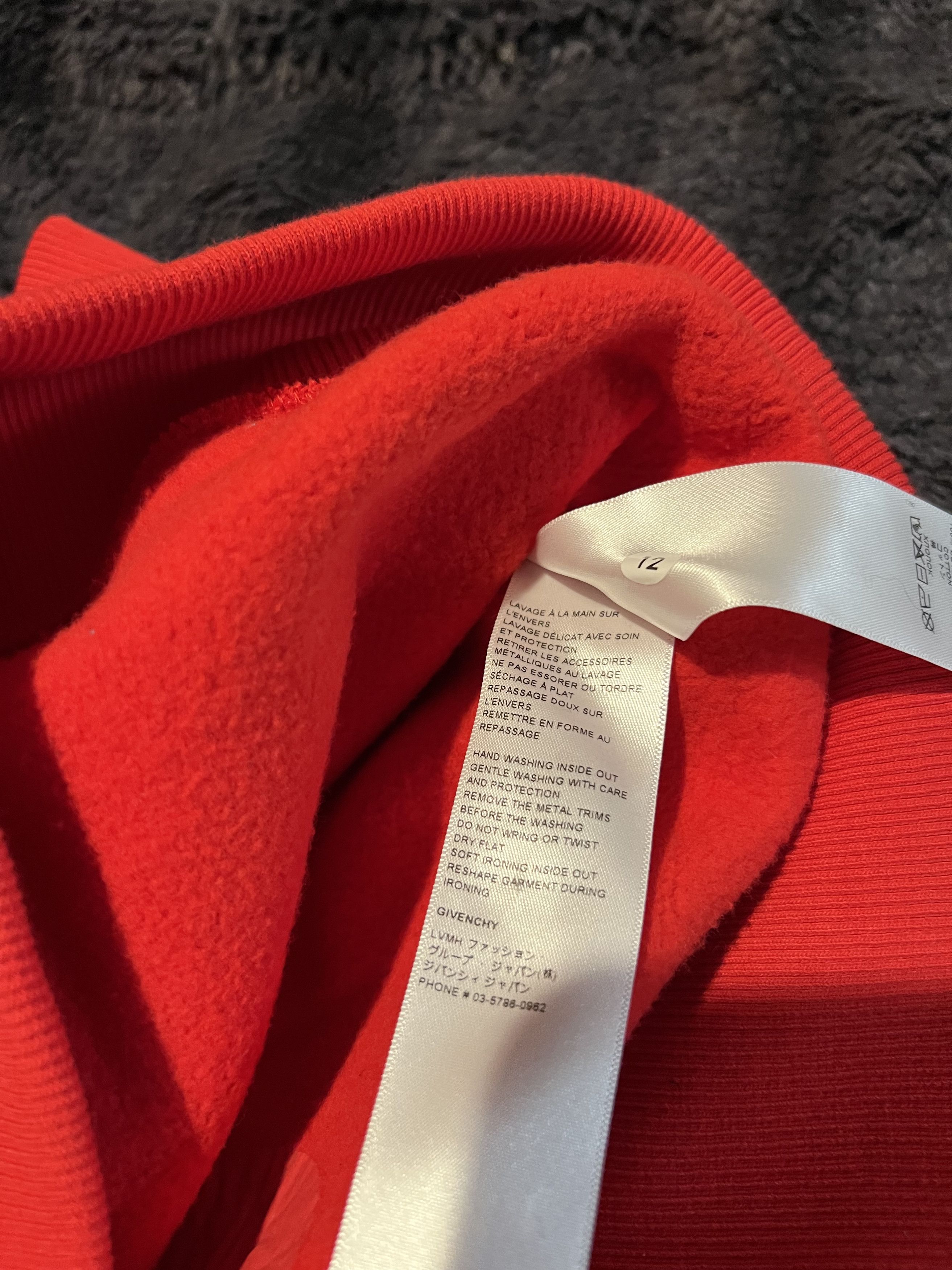 Givenchy Givenchy Red Oversized Metal Detail Crewneck Size US M / EU 48-50 / 2 - 6 Thumbnail