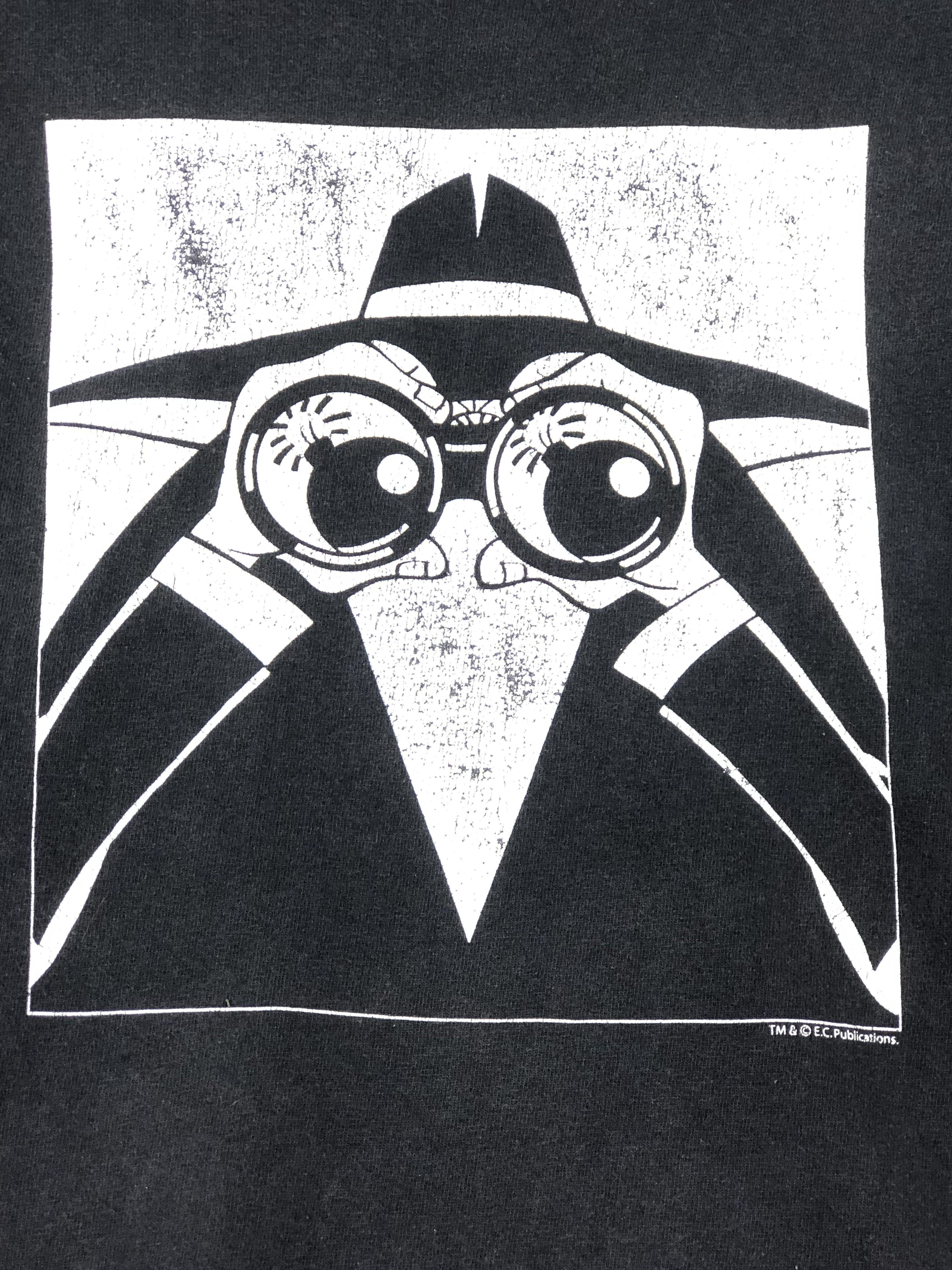 DC Comics RARE🔥VINTAGE MAD MAGAZINE SPY VS SPY MUSEUM TEE Size US M / EU 48-50 / 2 - 3 Thumbnail