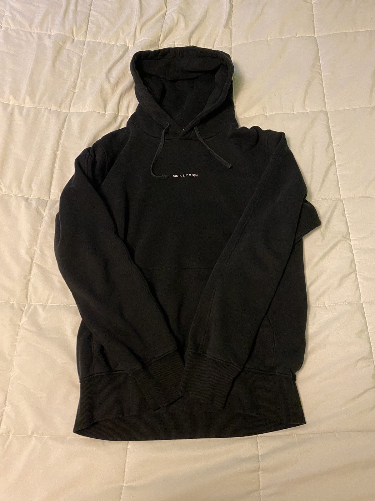 1017 ALYX 9SM 1017 Alyx 9sm Logo Hoodie Size US M / EU 48-50 / 2 - 1 Thumbnail