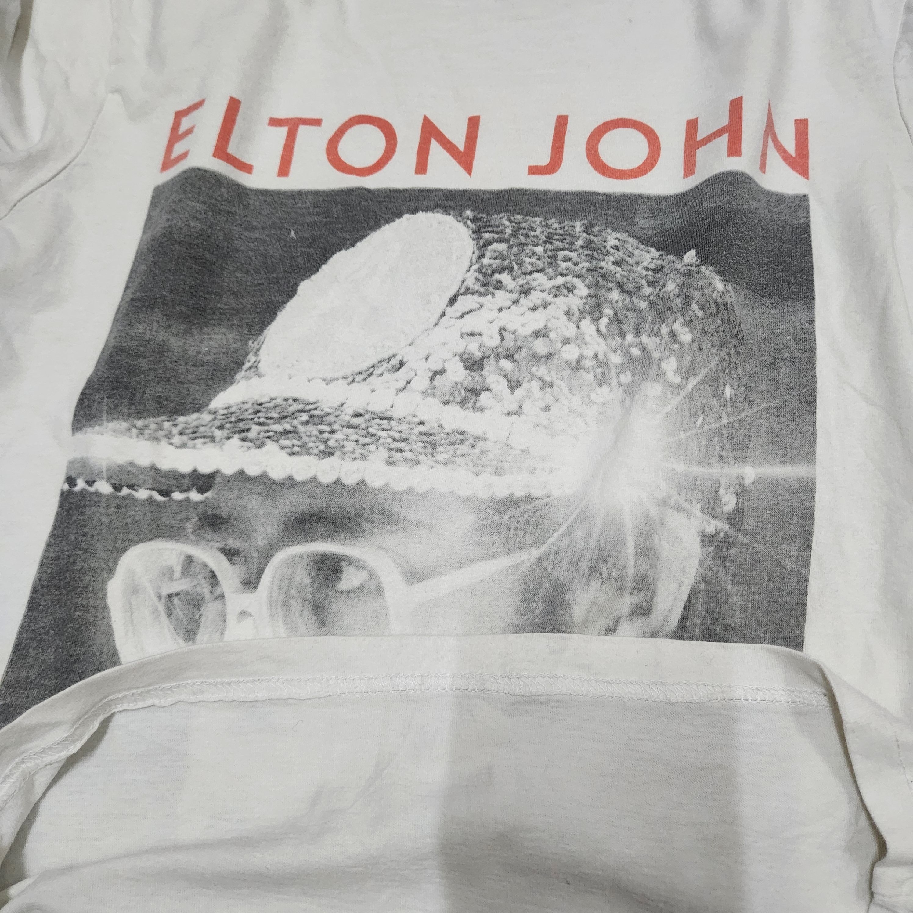 Band Tees Y2K Steal 🌟 Elton John Wow White TShirt Size US M / EU 48-50 / 2 - 3 Thumbnail