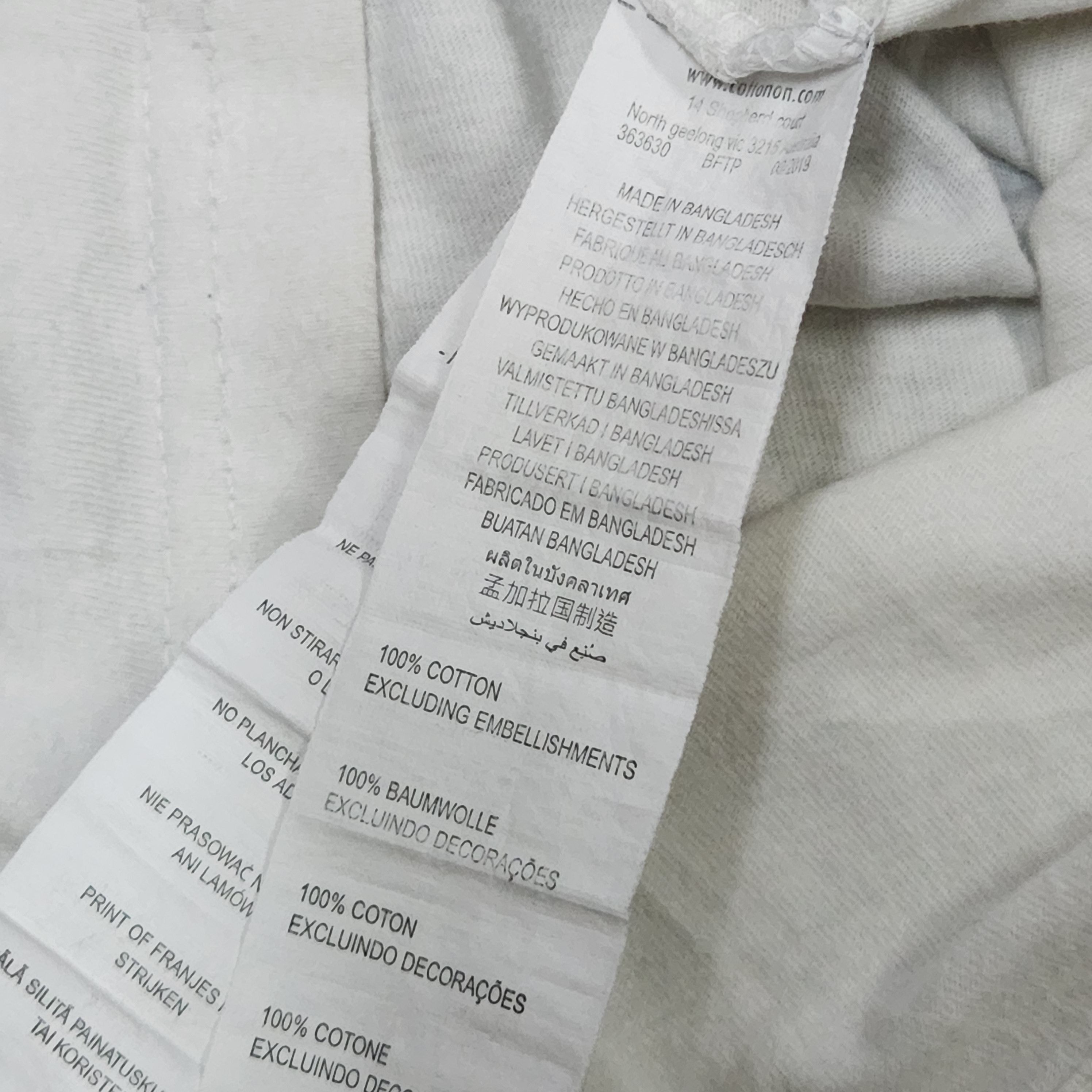 Band Tees Y2K Steal 🌟 Elton John Wow White TShirt Size US M / EU 48-50 / 2 - 2 Thumbnail