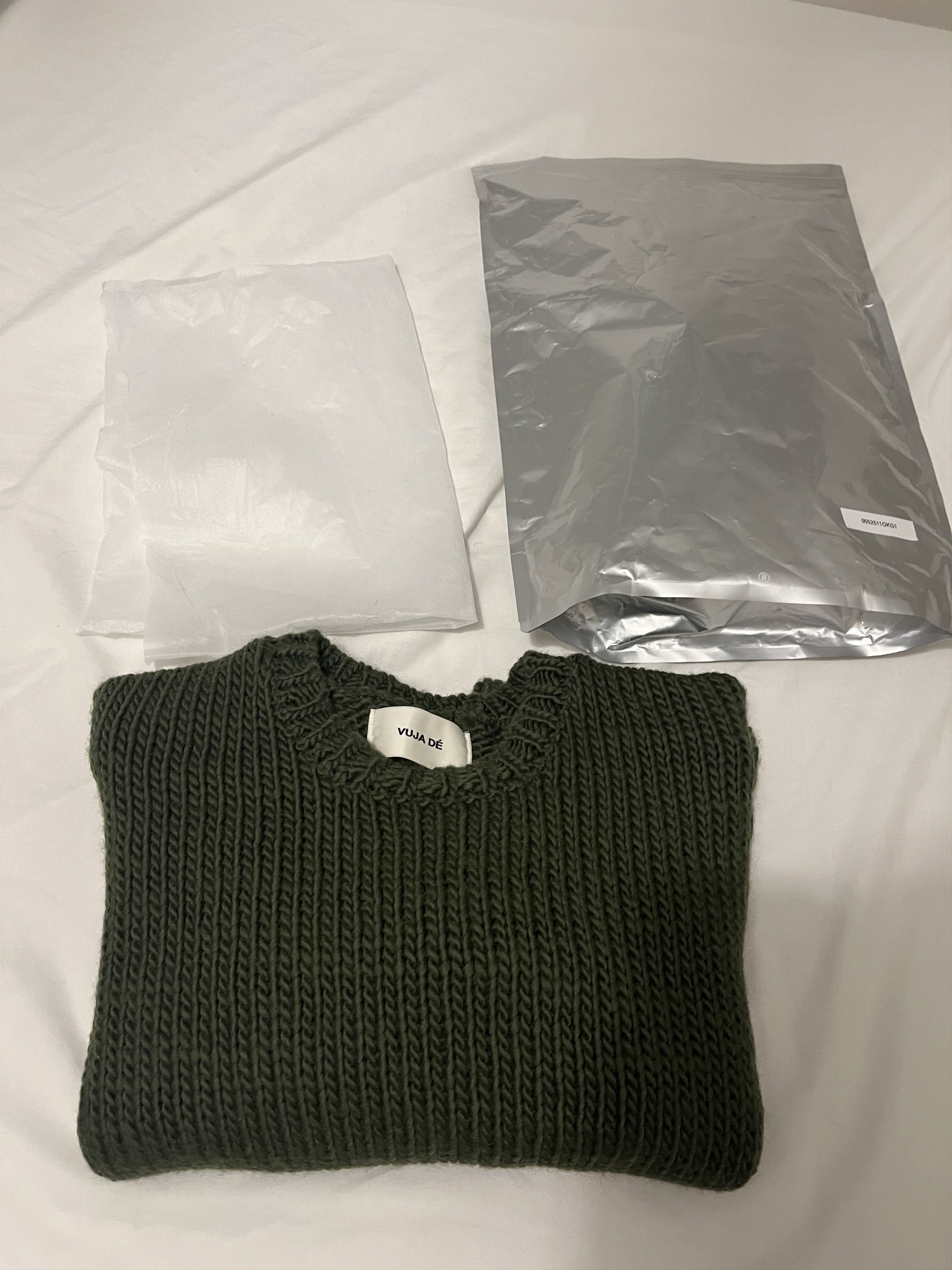 Vuja De LOW-GAUGE KNIT SWEATER (MOSS GREEN) Size US S / EU 44-46 / 1 - 9 Thumbnail
