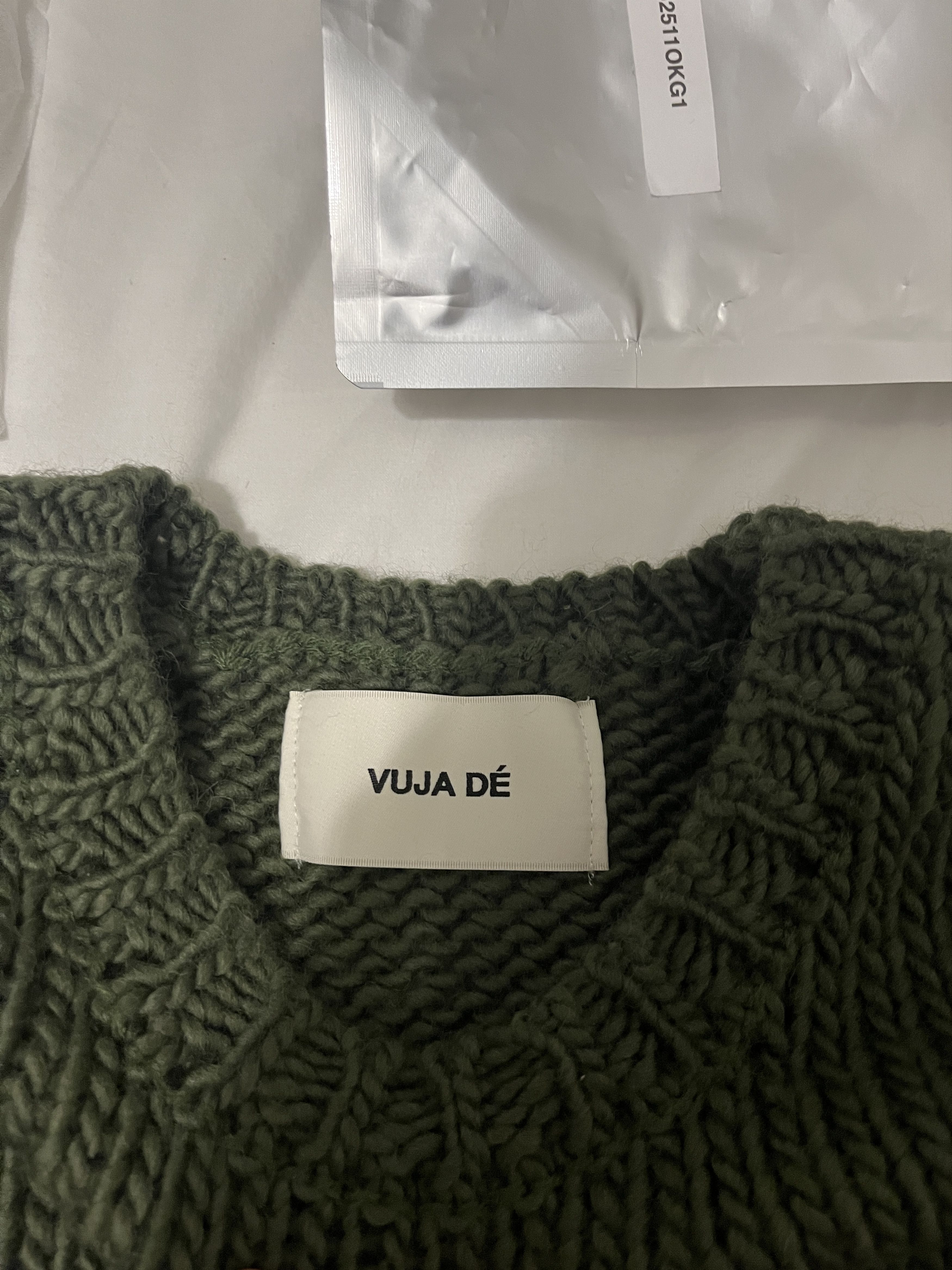 Vuja De LOW-GAUGE KNIT SWEATER (MOSS GREEN) Size US S / EU 44-46 / 1 - 3 Thumbnail