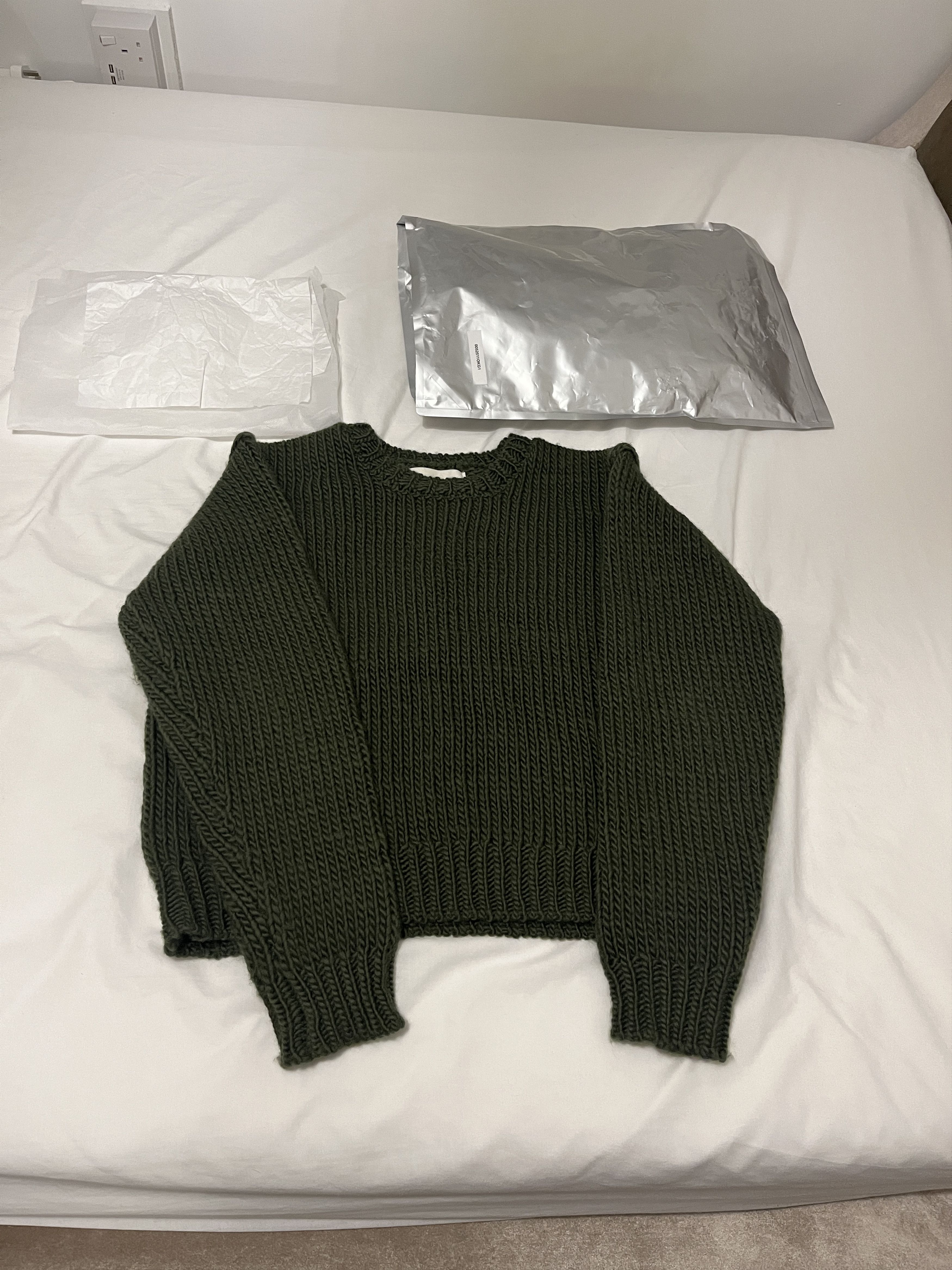 Vuja De LOW-GAUGE KNIT SWEATER (MOSS GREEN) Size US S / EU 44-46 / 1 - 2 Thumbnail