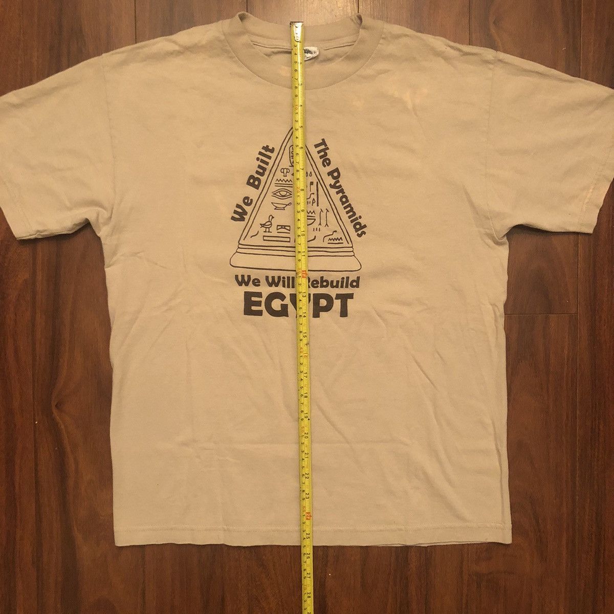 Vintage Vintage 90s Rebuild Egypt Pyramids Desert Graphic T-shirt Size US M / EU 48-50 / 2 - 3 Thumbnail