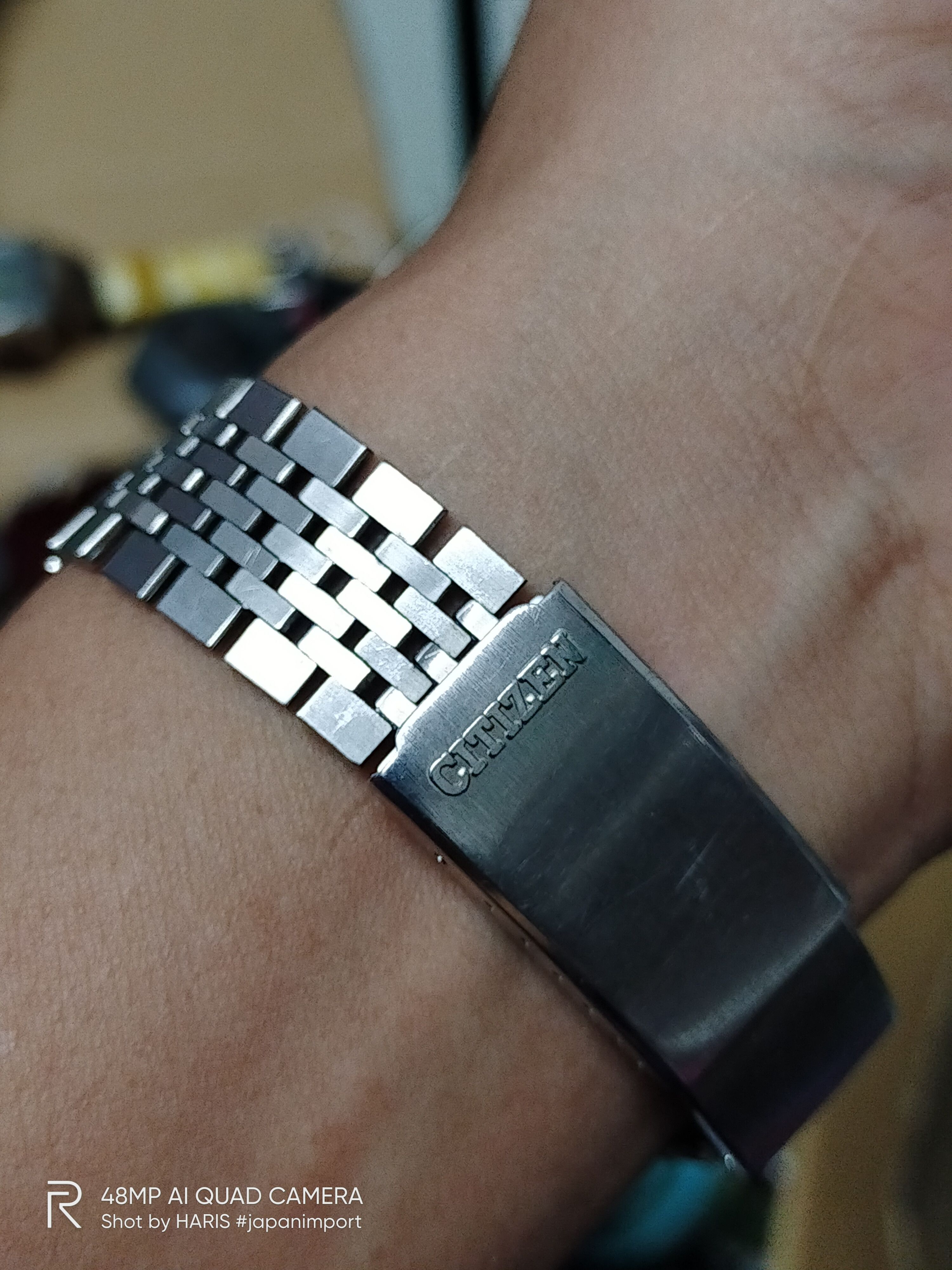 RETRO WATCH BY CITIZEN JAPAN. AUTHENTIC ITEM