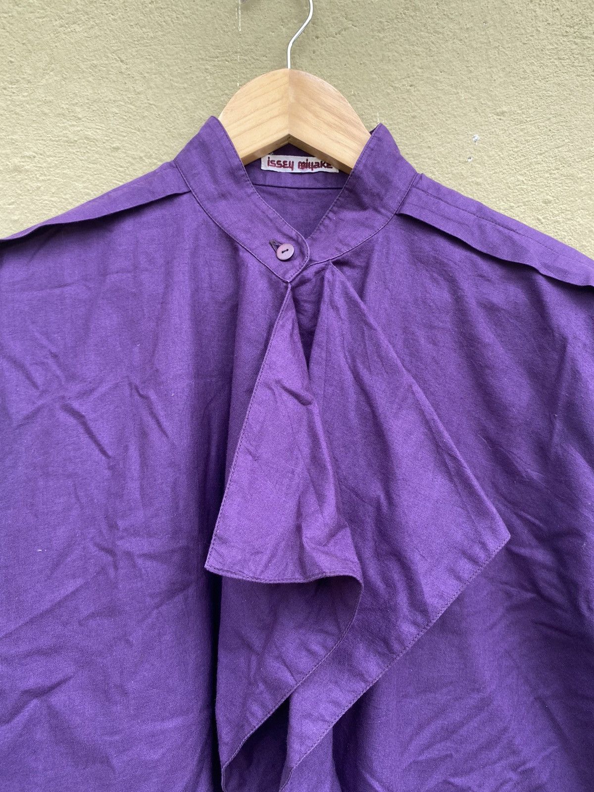 Issey Miyake Sale ! ISSEY MIYAKE shirt nice Size US M / EU 48-50 / 2 - 8 Thumbnail