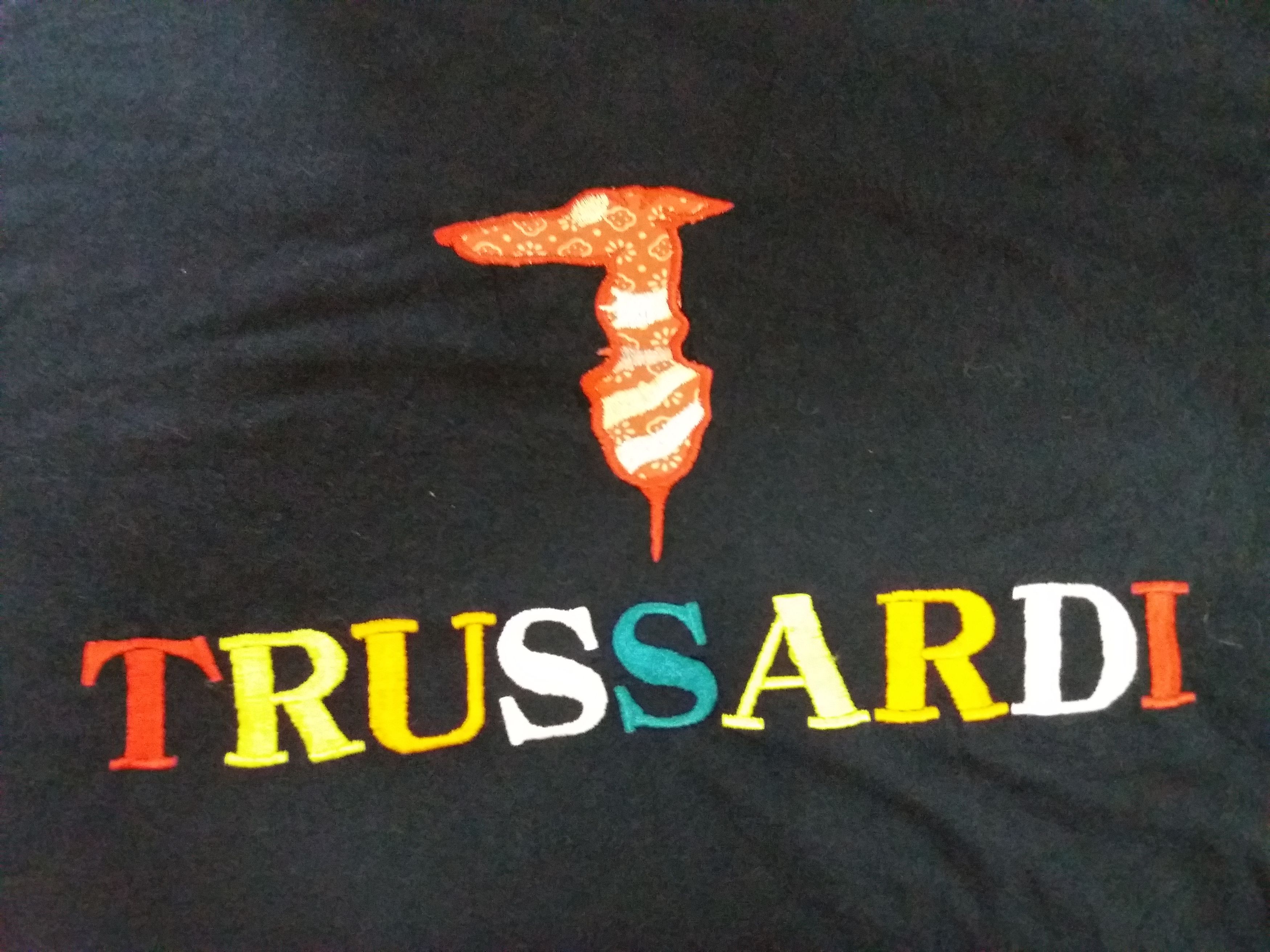 Trussardi Trussardi t-shirt with embroidery colourful big logo Size US L / EU 52-54 / 3 - 4 Thumbnail
