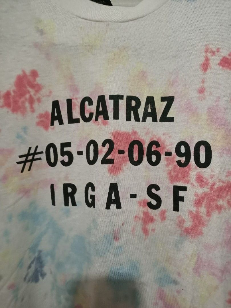 Fruit Of The Loom × Vintage Vintage 90s Alcatraz prison tie dye shirt Size US M / EU 48-50 / 2 - 2 Thumbnail