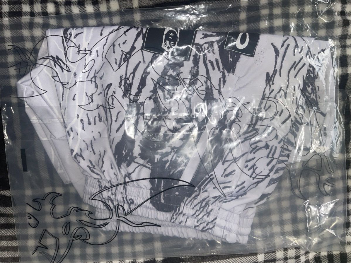 Siberia Hills LAST DROP EVER Siberia Hills Archangel Nylon Shorts SZ 2XL Size US 36 / EU 52 - 2 Thumbnail