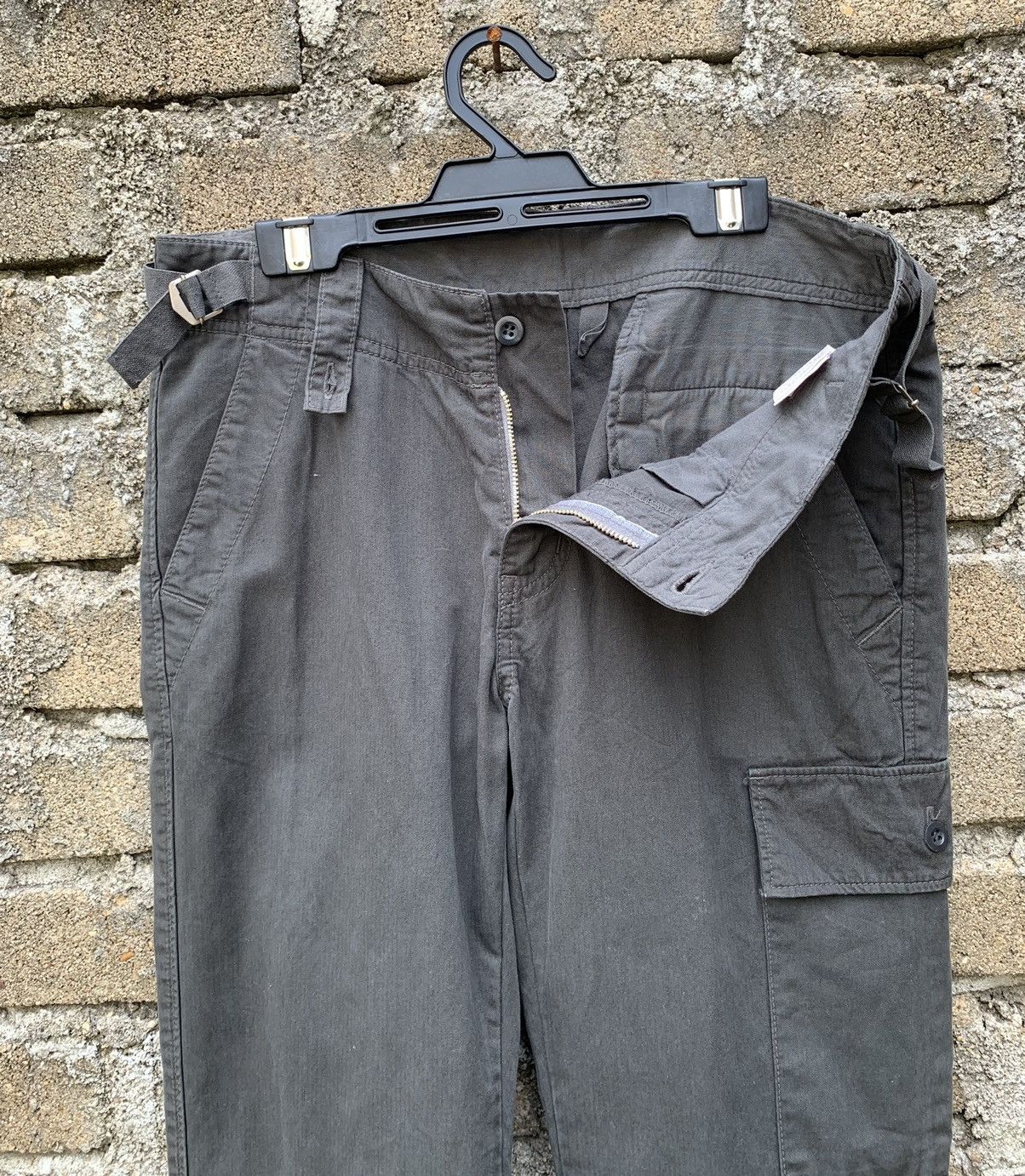Japanese Brand Cargo Pants Single Pocket by Tommorowland Co.ltd Size US 29 - 15 Thumbnail