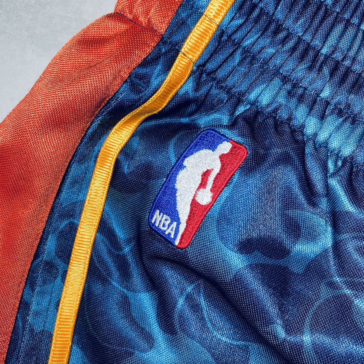 Bape × Mitchell & Ness Bape x Mitchell & Ness Golden State Warriors Shorts Size US 34 / EU 50 - 4 Thumbnail