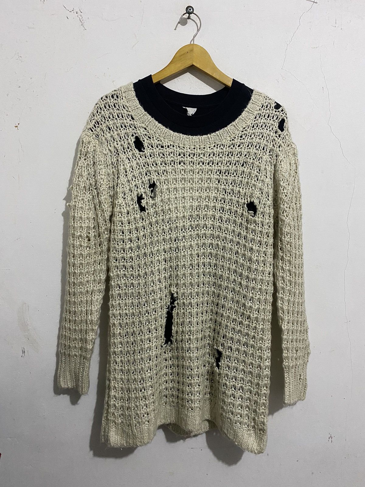 20471120 💸BINDINGOFFER💸Honeysuckle•Rose-JapanKnitted Destroyed Size US L / EU 52-54 / 3 - 1 Thumbnail