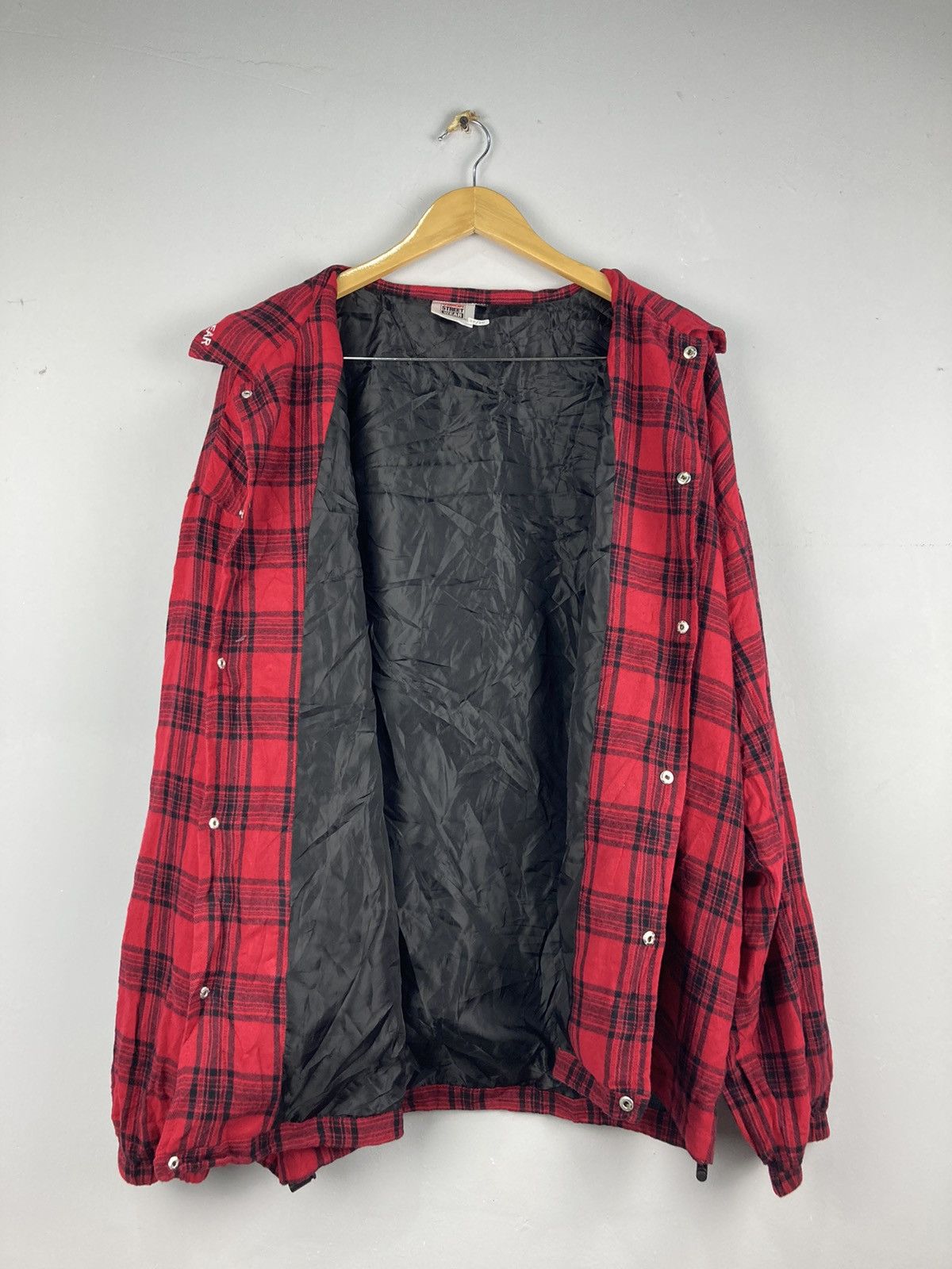 Vintage Vision Streetwear Coach Checkered Jacket Size US L / EU 52-54 / 3 - 9 Thumbnail