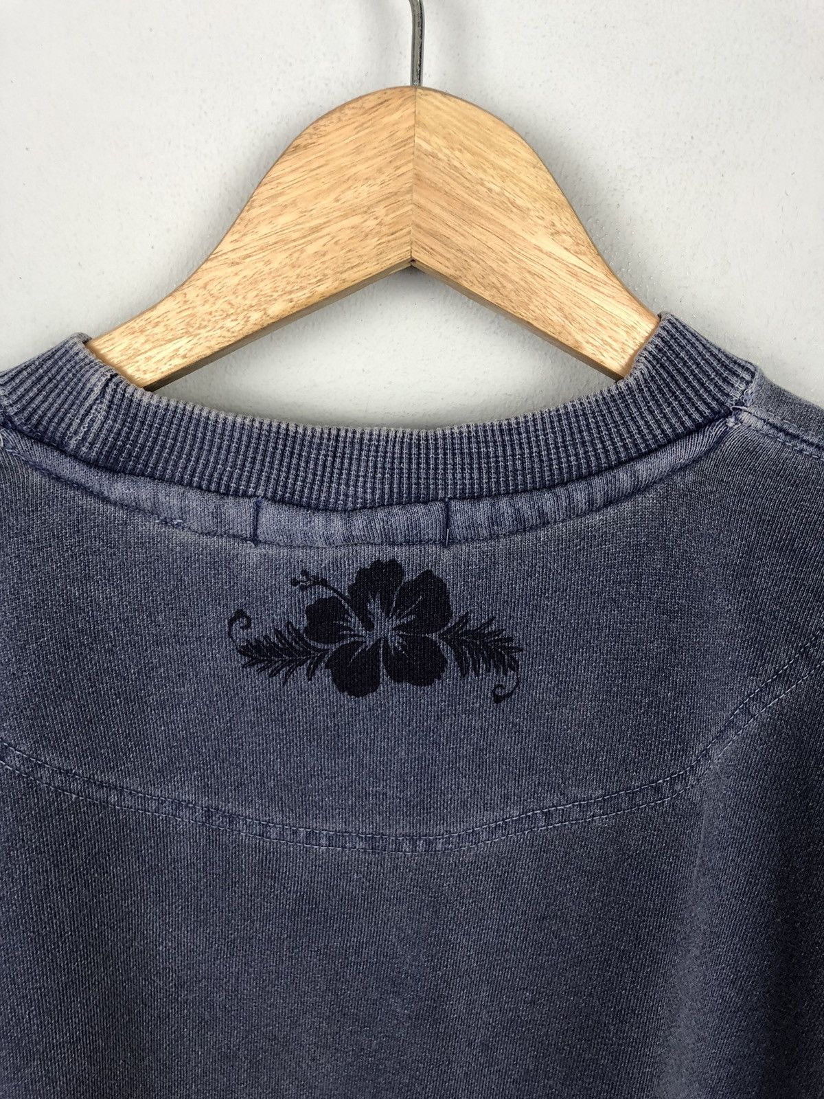 Other × Vintage Vintage Hawaii Surf Pull Over Sweatshirt Size US L / EU 52-54 / 3 - 5 Thumbnail