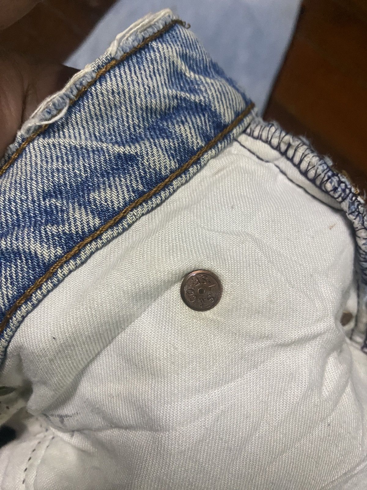 Rare vintage LEVIS JEANS DISTRESSED SUN FADED