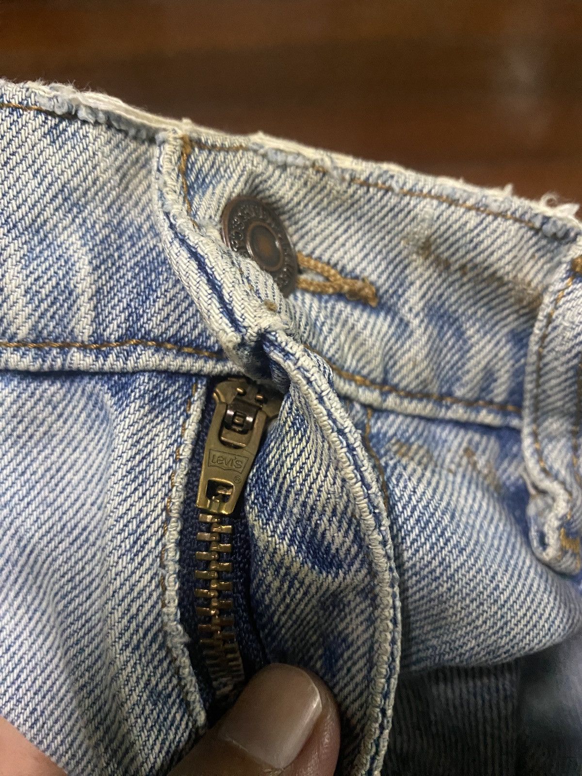 Rare vintage LEVIS JEANS DISTRESSED SUN FADED