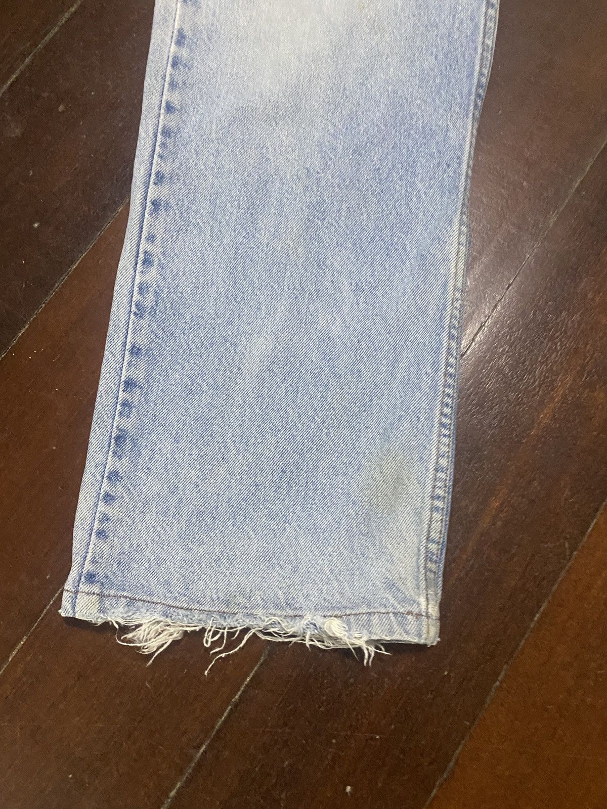 Rare vintage LEVIS JEANS DISTRESSED SUN FADED