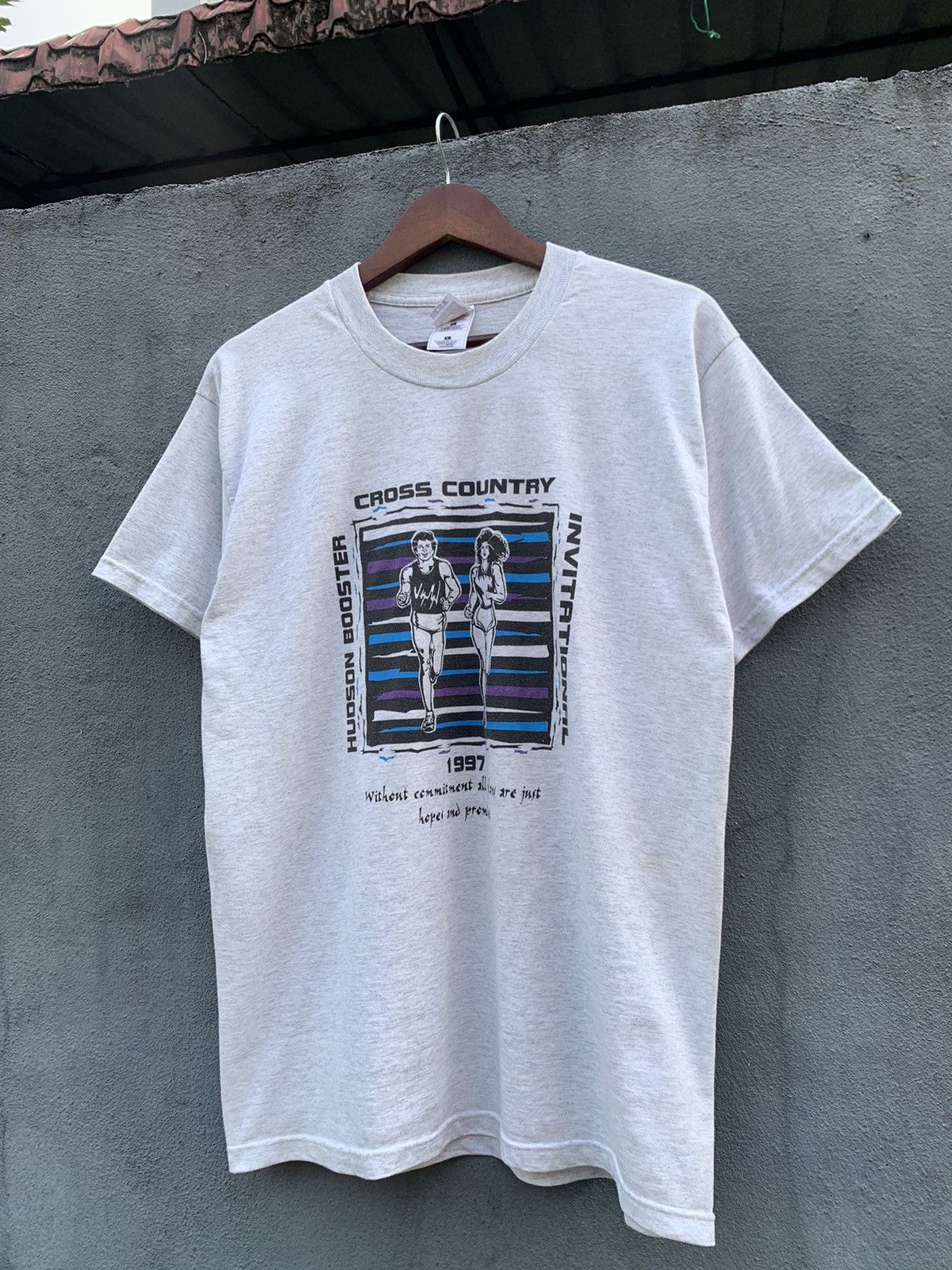 Vintage Vintage 1997 HUDSON BOOSTER CROSS COUNTRY Marathon T shirt Size US L / EU 52-54 / 3 - 4 Thumbnail