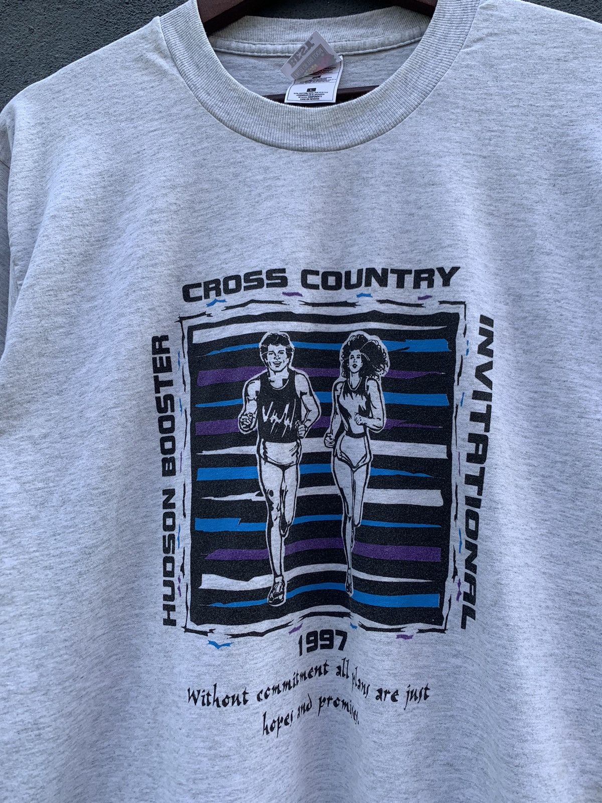 Vintage Vintage 1997 HUDSON BOOSTER CROSS COUNTRY Marathon T shirt Size US L / EU 52-54 / 3 - 3 Thumbnail