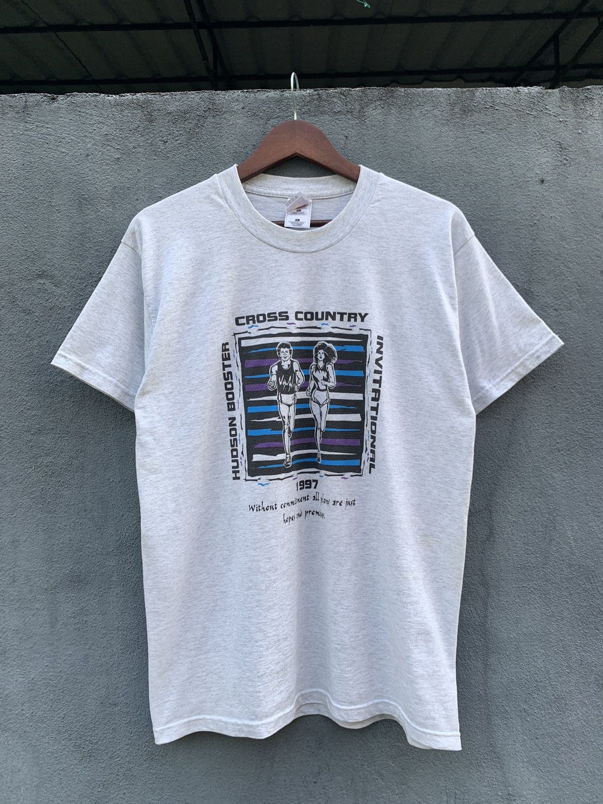 Vintage Vintage 1997 HUDSON BOOSTER CROSS COUNTRY Marathon T shirt Size US L / EU 52-54 / 3 - 1 Thumbnail