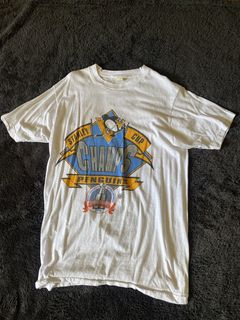 Vintage 00s Red NHL Stanley Cup Final T-Shirt - Small Cotton– Domno Vintage