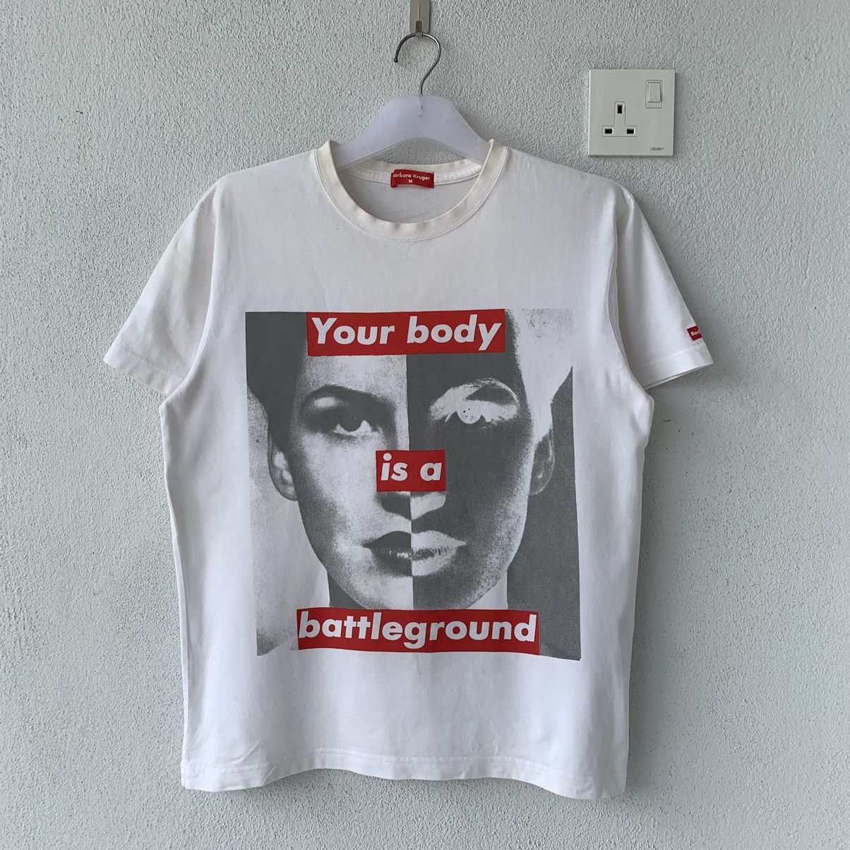 Barbara Kruger BARBARA KRUGER t shirt spell out big design.. Size US M / EU 48-50 / 2 - 1 Thumbnail