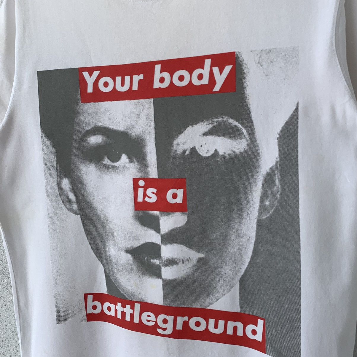 Barbara Kruger BARBARA KRUGER t shirt spell out big design.. Size US M / EU 48-50 / 2 - 4 Thumbnail