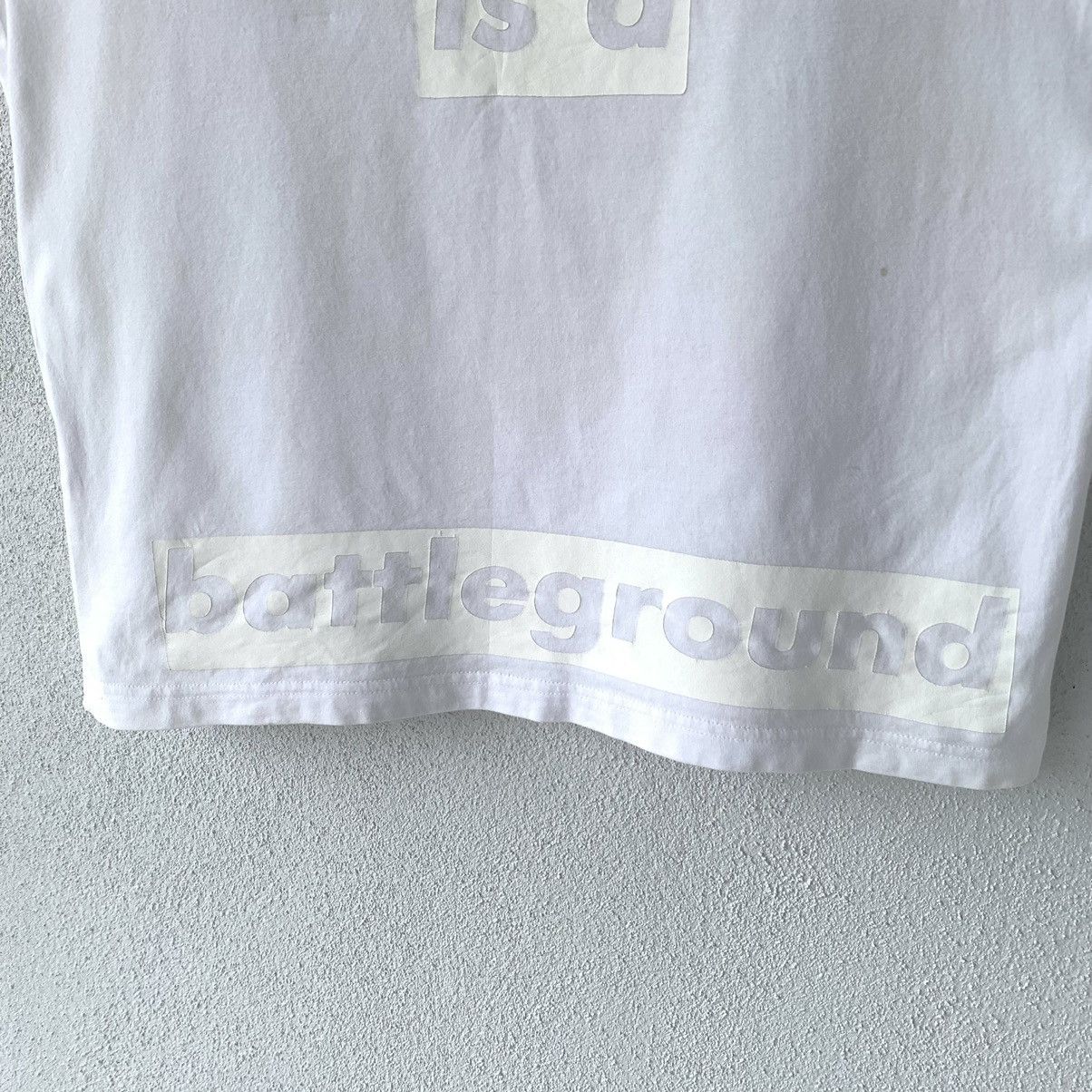 Barbara Kruger BARBARA KRUGER t shirt spell out big design.. Size US M / EU 48-50 / 2 - 11 Thumbnail