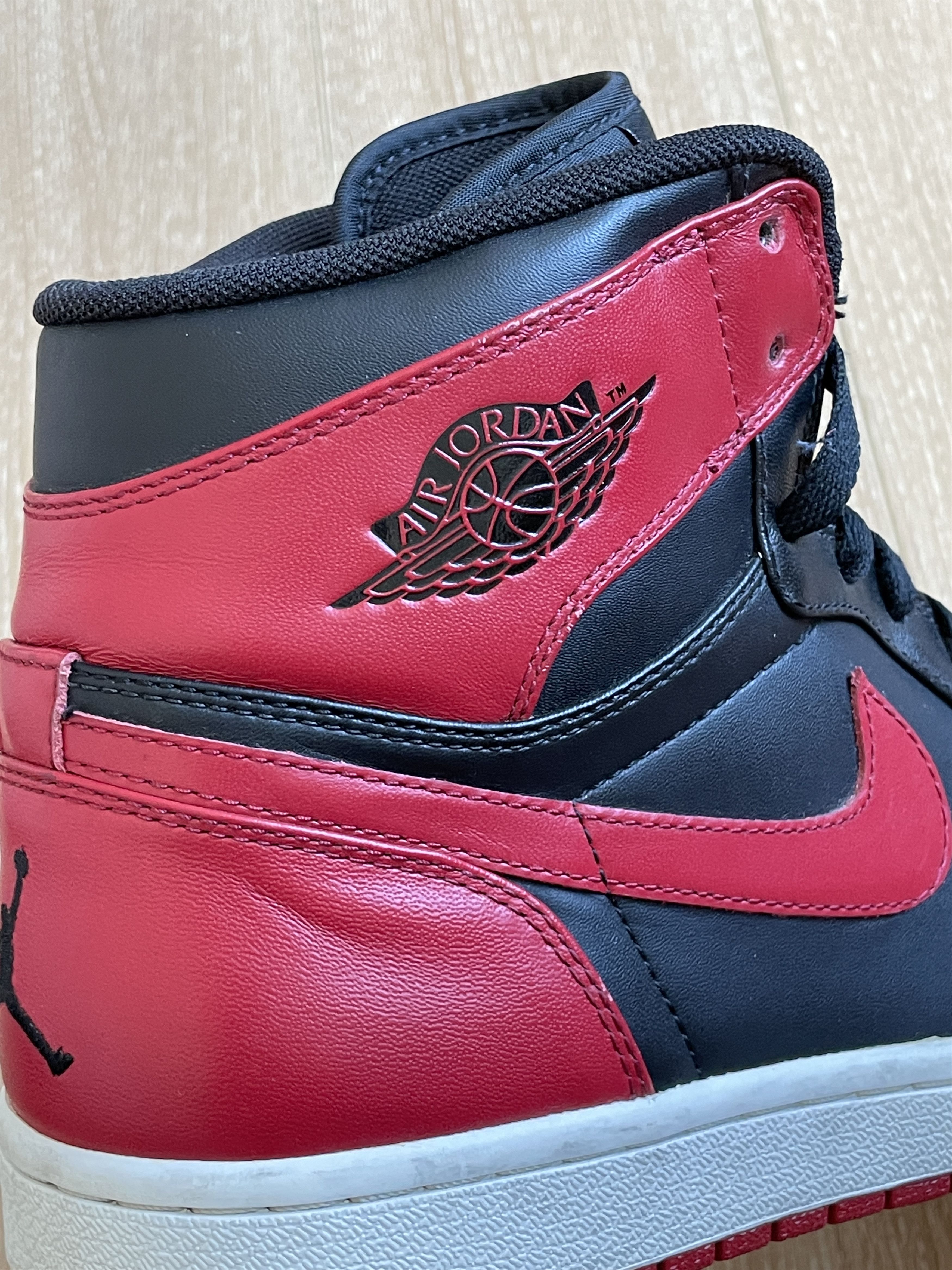 Jordan Brand 2009 Jordan 1 Retro Chicago Bulls-Size 11 Size US 11 / EU 44 - 11 Thumbnail