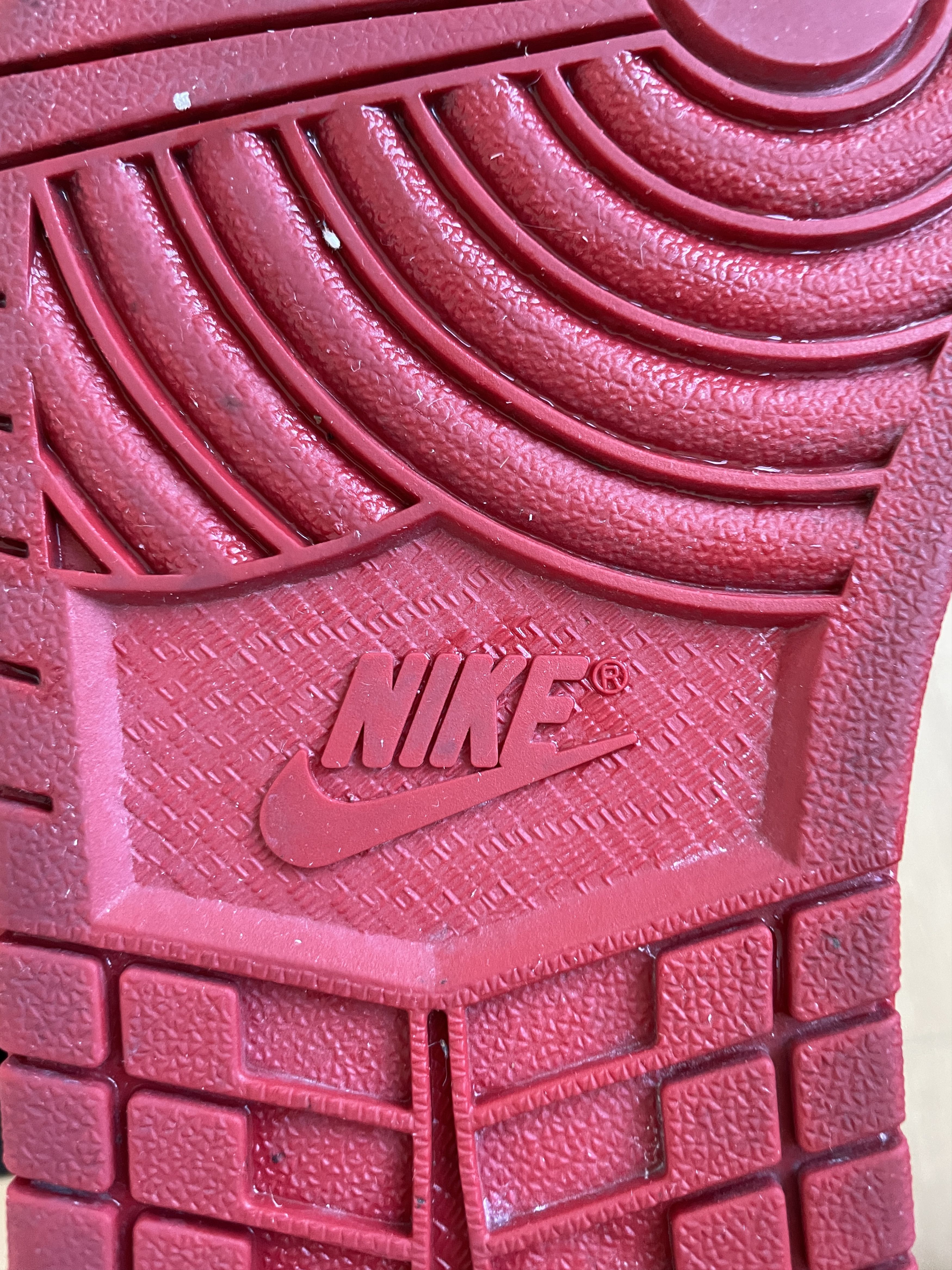 Jordan Brand 2009 Jordan 1 Retro Chicago Bulls-Size 11 Size US 11 / EU 44 - 18 Thumbnail