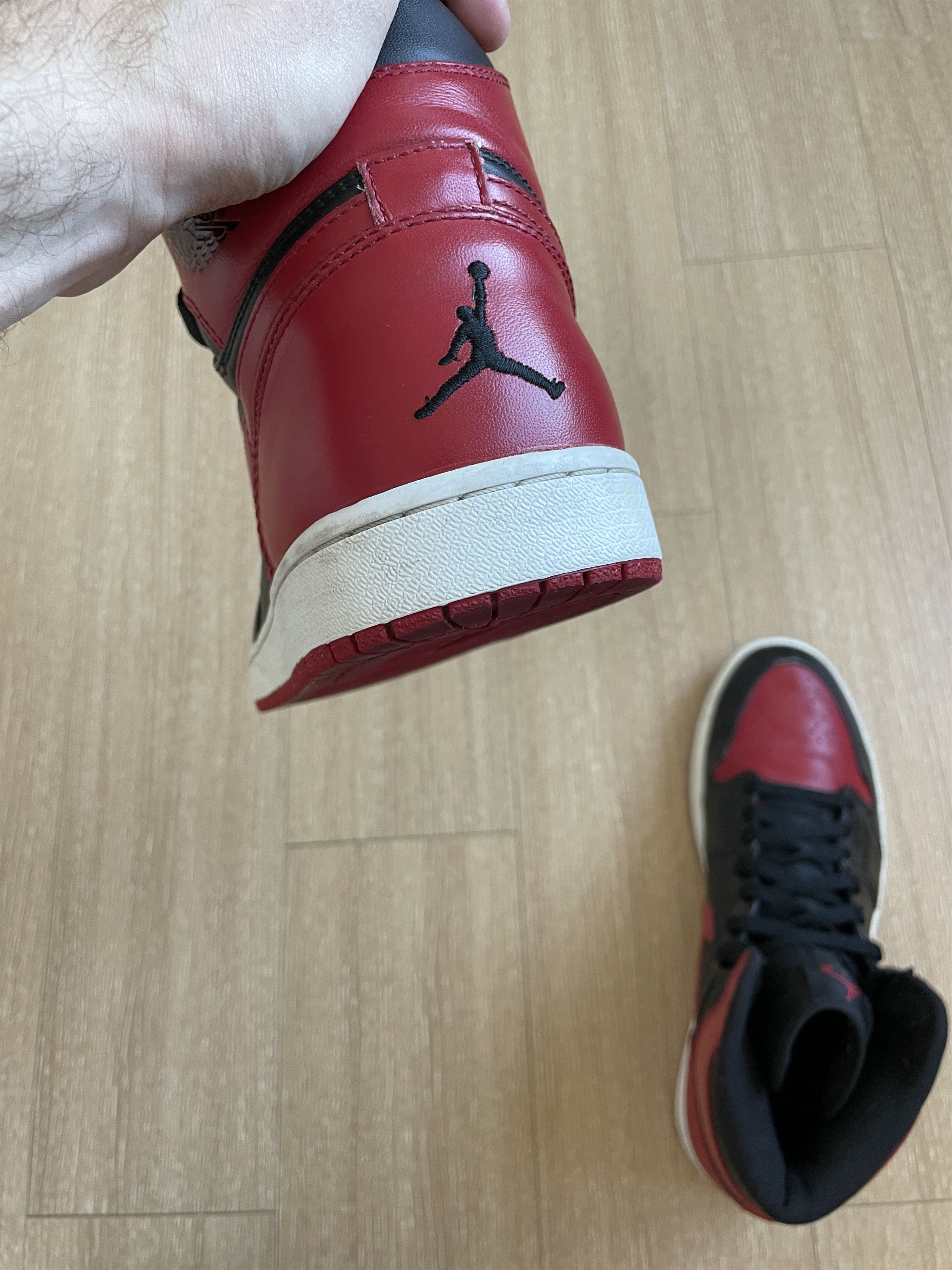 Jordan Brand 2009 Jordan 1 Retro Chicago Bulls-Size 11 Size US 11 / EU 44 - 16 Thumbnail