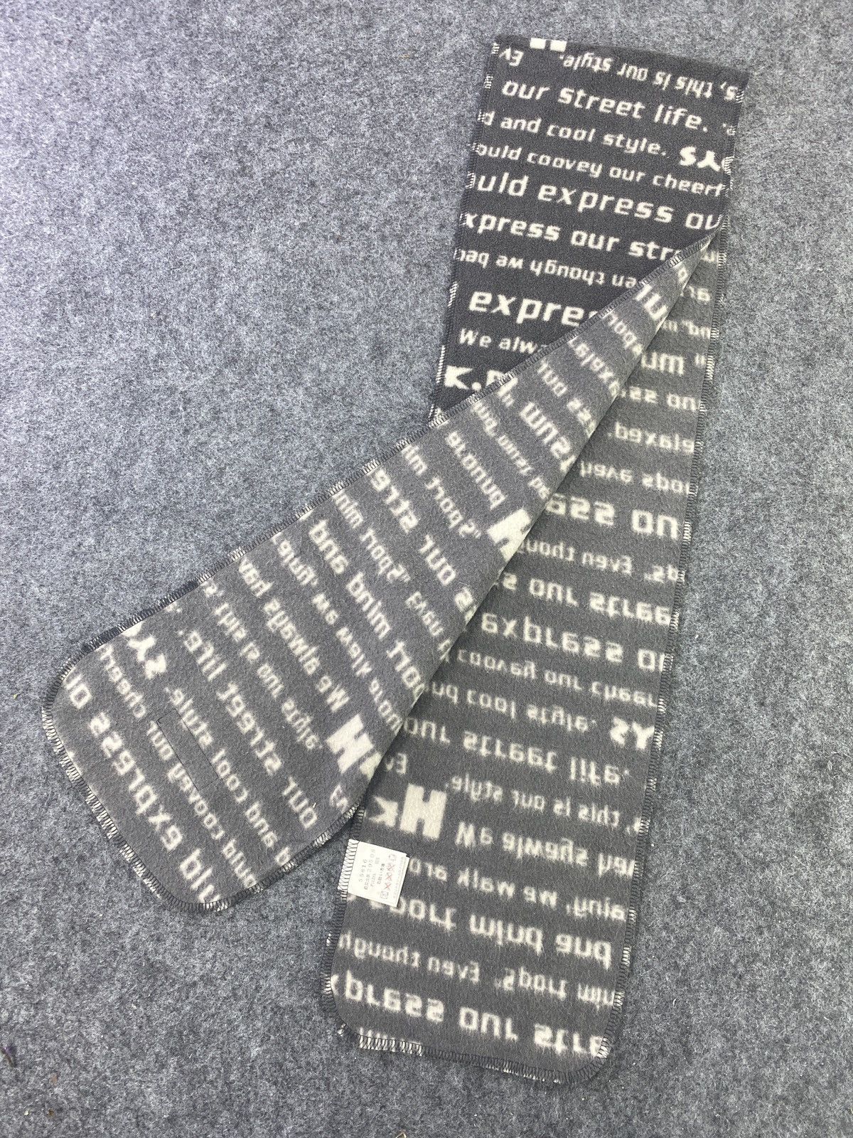 Hiroko Koshino Homme Hiroko Koshino Scarf / Muffler / Neckwear -T446 Size ONE SIZE - 4 Thumbnail