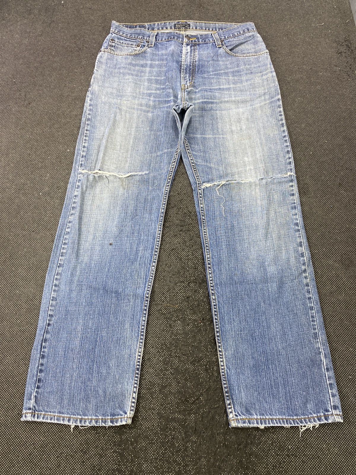 Levi's VINTAGE LEVI'S 559 DISTRESSED BLUE WASH JEANS -J532 Size US 37 - 2 Thumbnail