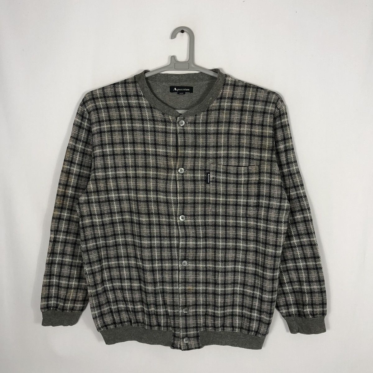 Aquascutum × Japanese Brand 🔥Rare🔥🇯🇵Aquascutum Nice Checkerd Full Buttons Cardigans Size US M / EU 48-50 / 2 - 1 Thumbnail